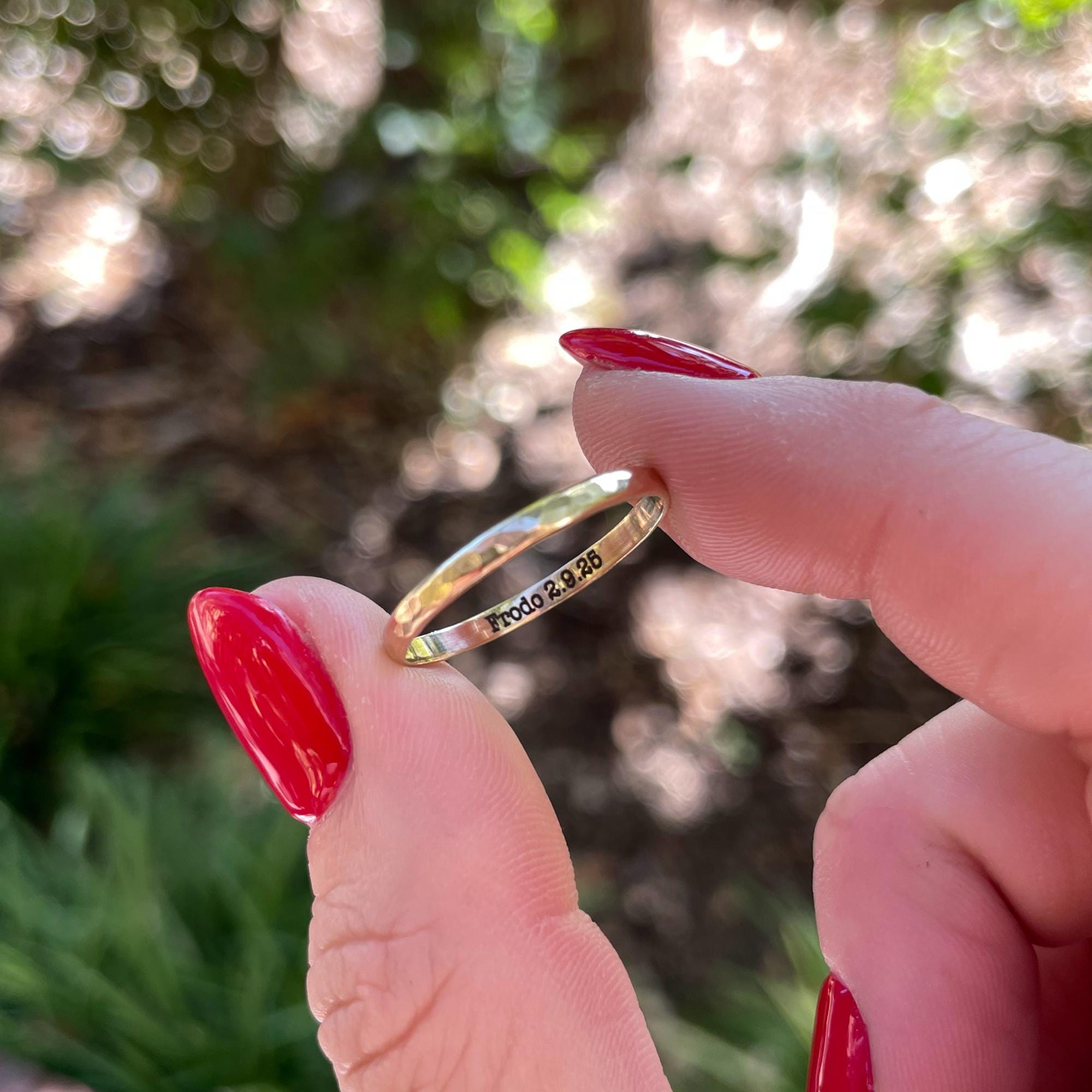 14k Solid Gold Plain Wedding Band Hammered - Melt'm Jewelry