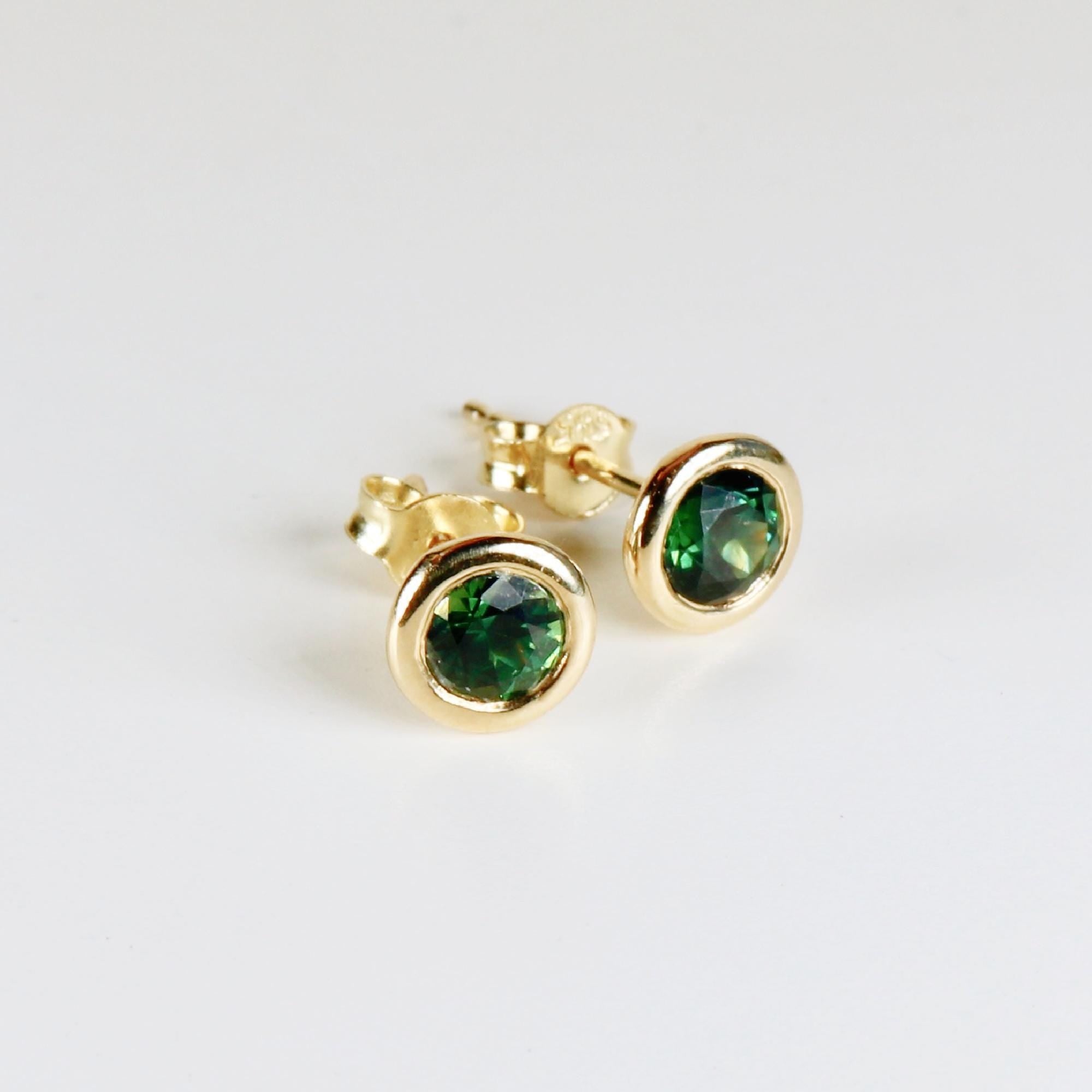 Green Sapphire Martini Bezel Earrings 14k Solid Gold, Bridal Sapphire Studs, Minimalist Wedding Jewelry, Anniversary Gift for Wife