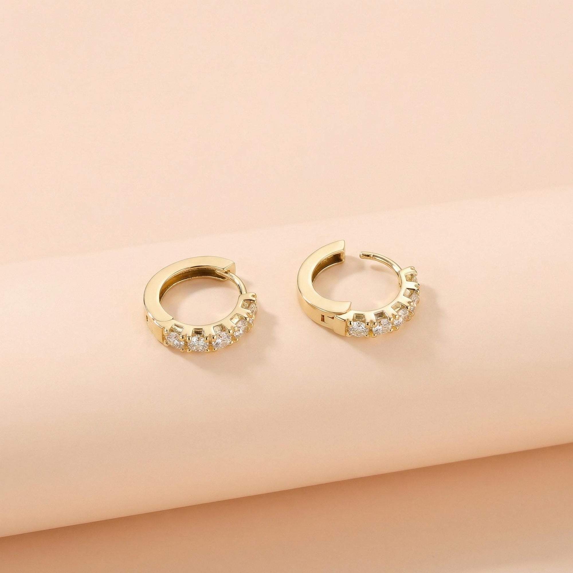 Chunky Diamond Huggie Earrings in 14K Gold - Melt'm Jewelry