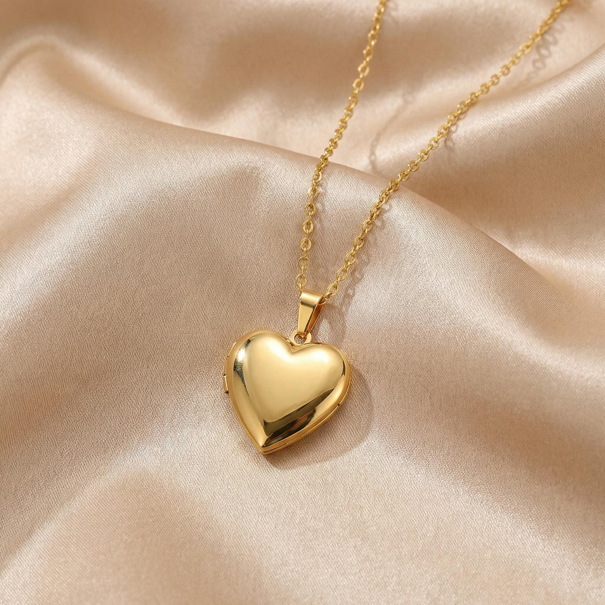 14k gold filled heart locket necklace with photo inside memorial keepsake pendant 18x12mm
