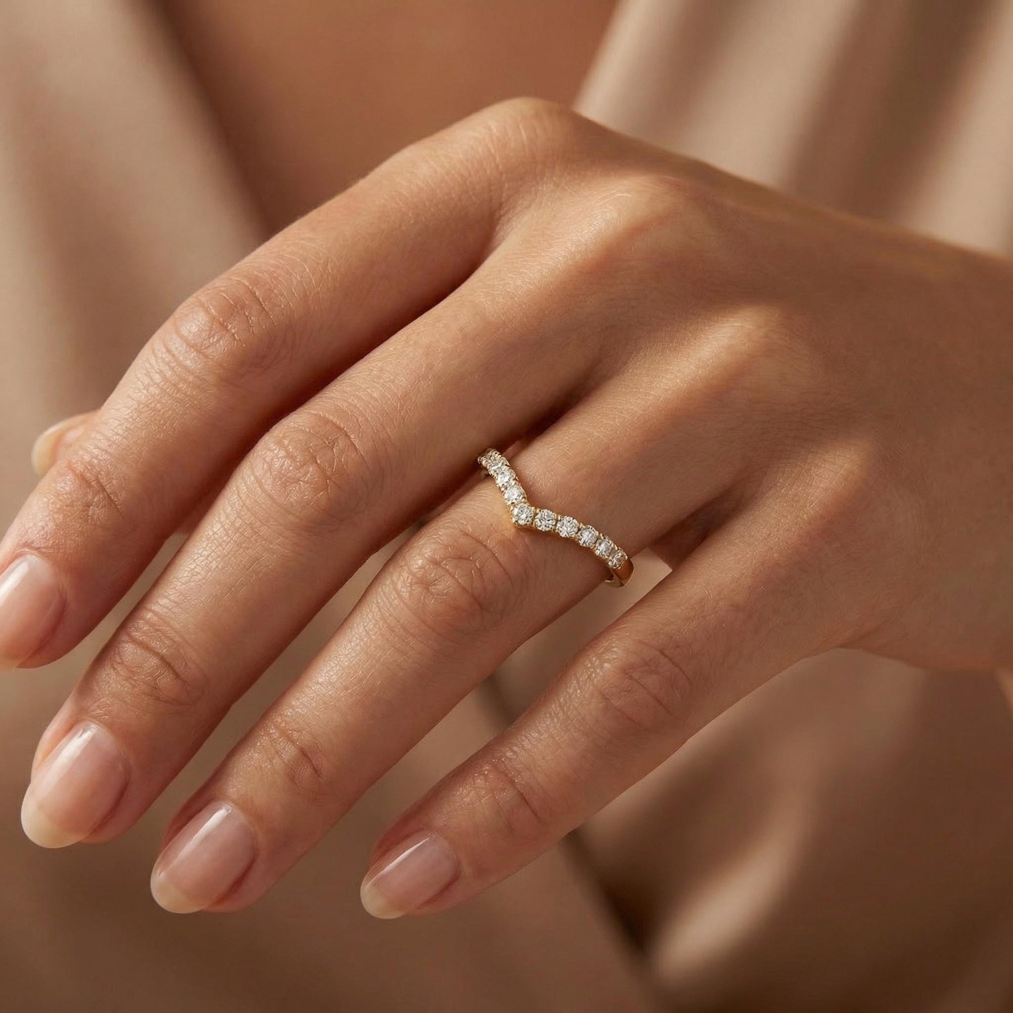 Curved Diamond Wedding Band Ring