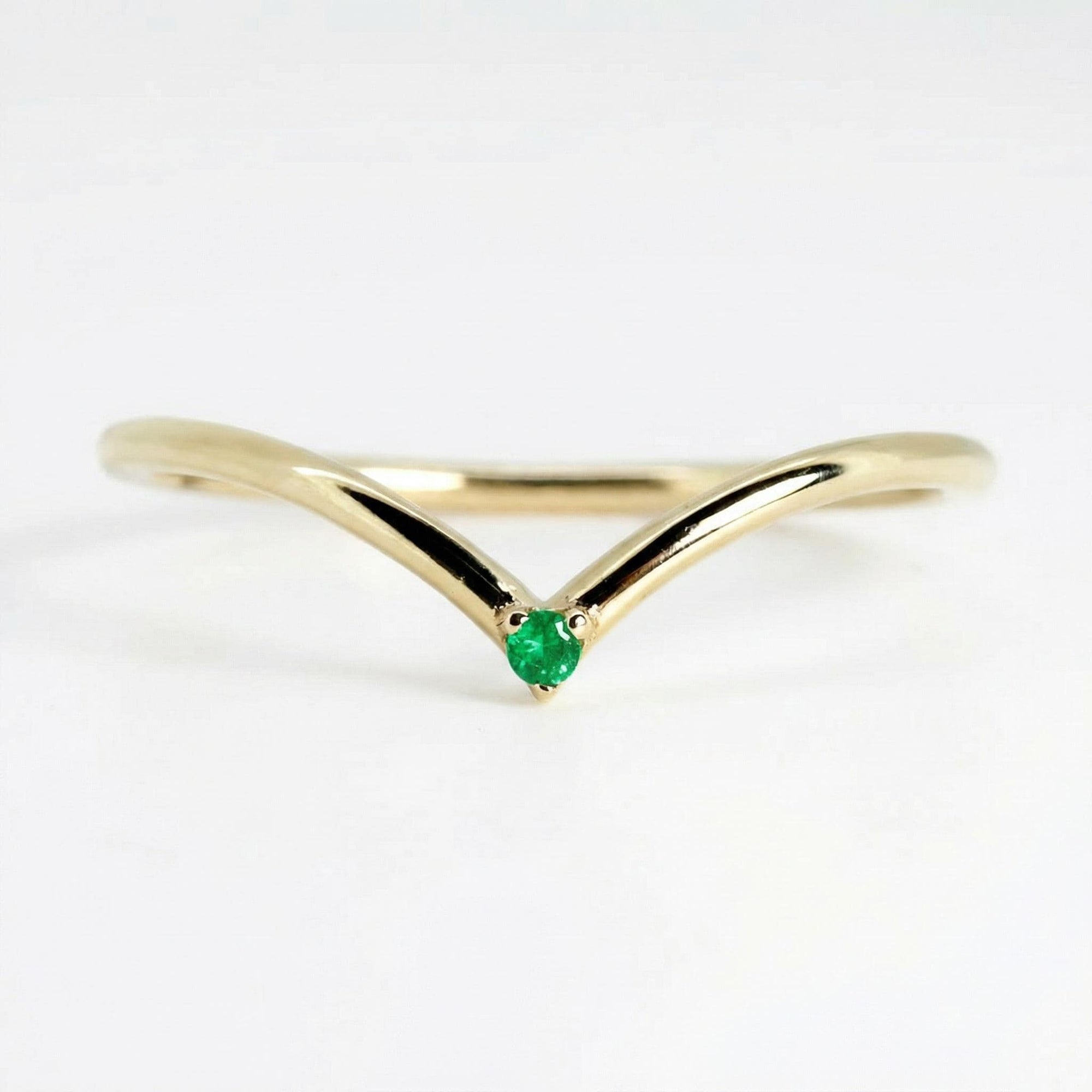 14k Solid Gold Dainty V Diamond Wedding Band