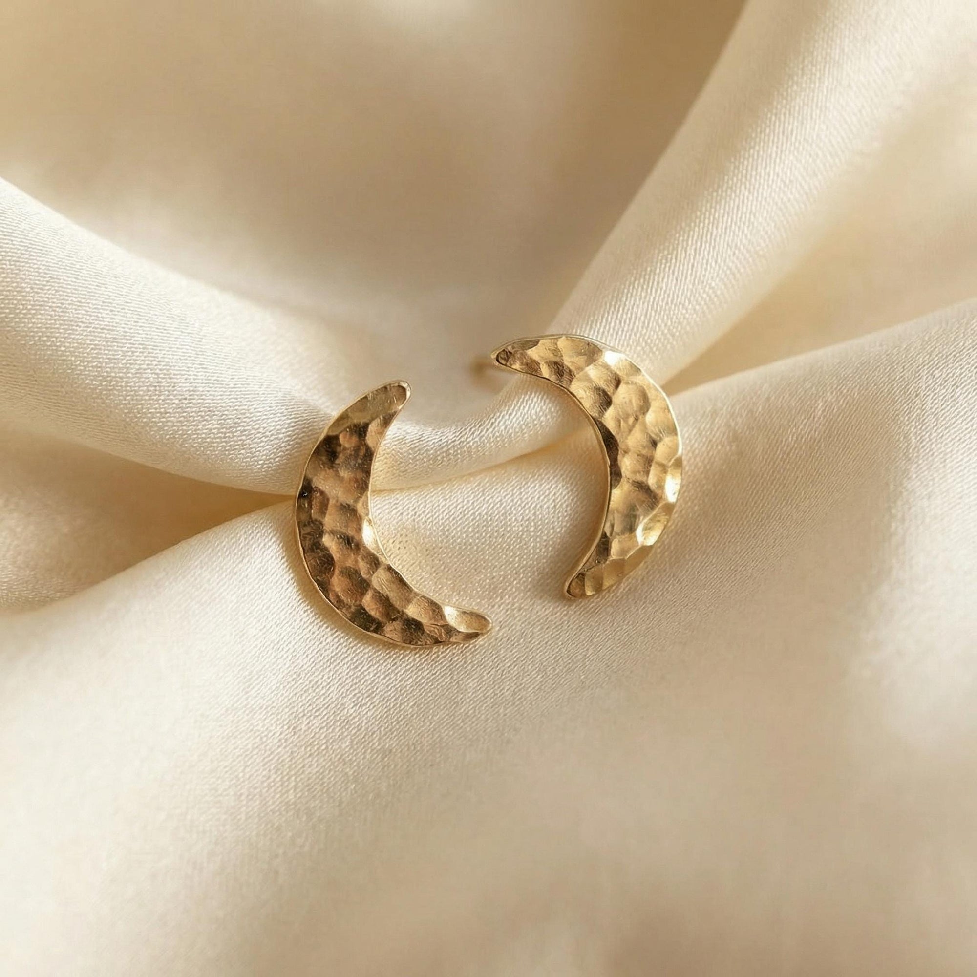 14k Solid Gold Crescent Moon Earrings, Moon Stud Earrings - Melt'm Jewelry