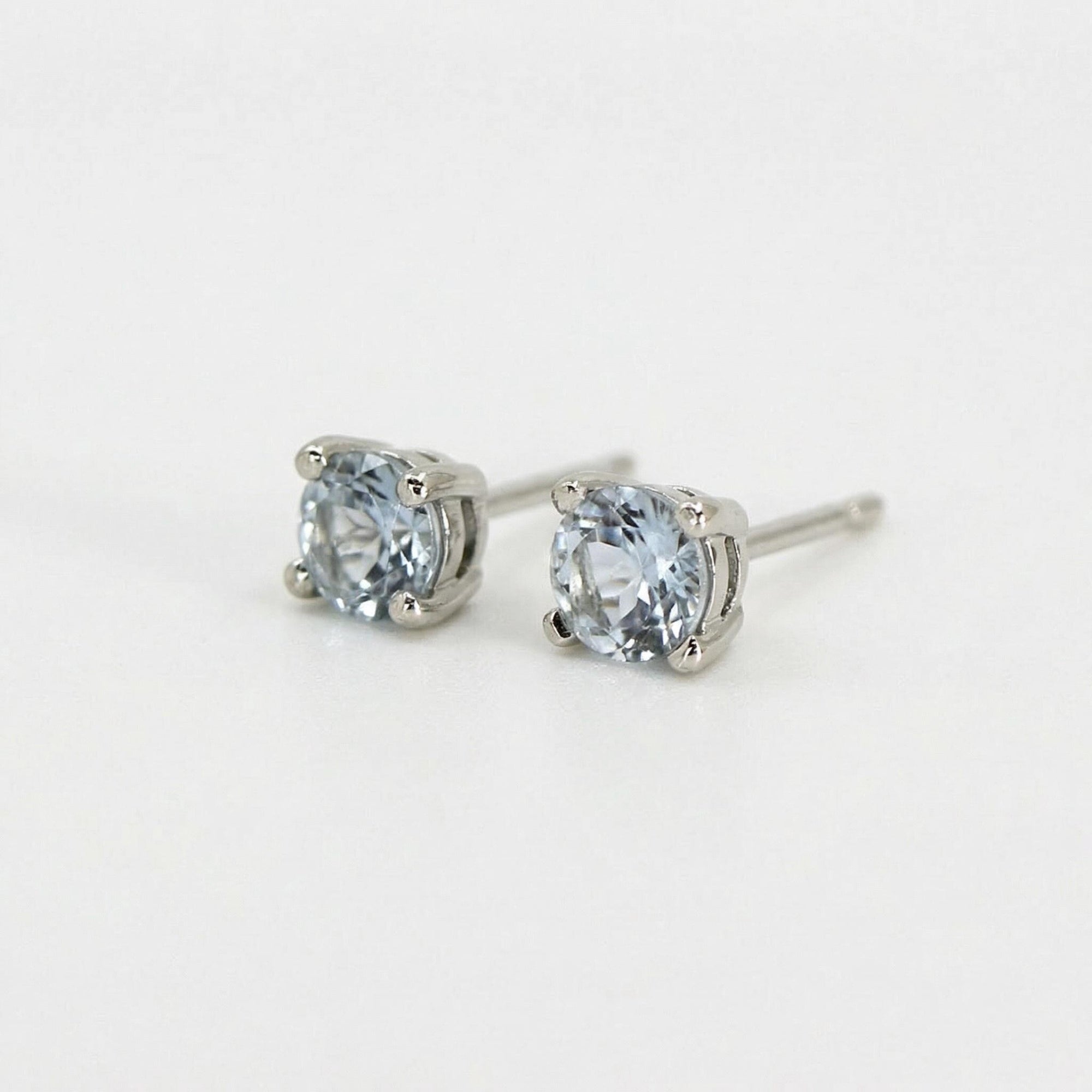 Natural aquamarine stud earrings in 14k gold, dainty bridal wedding earrings