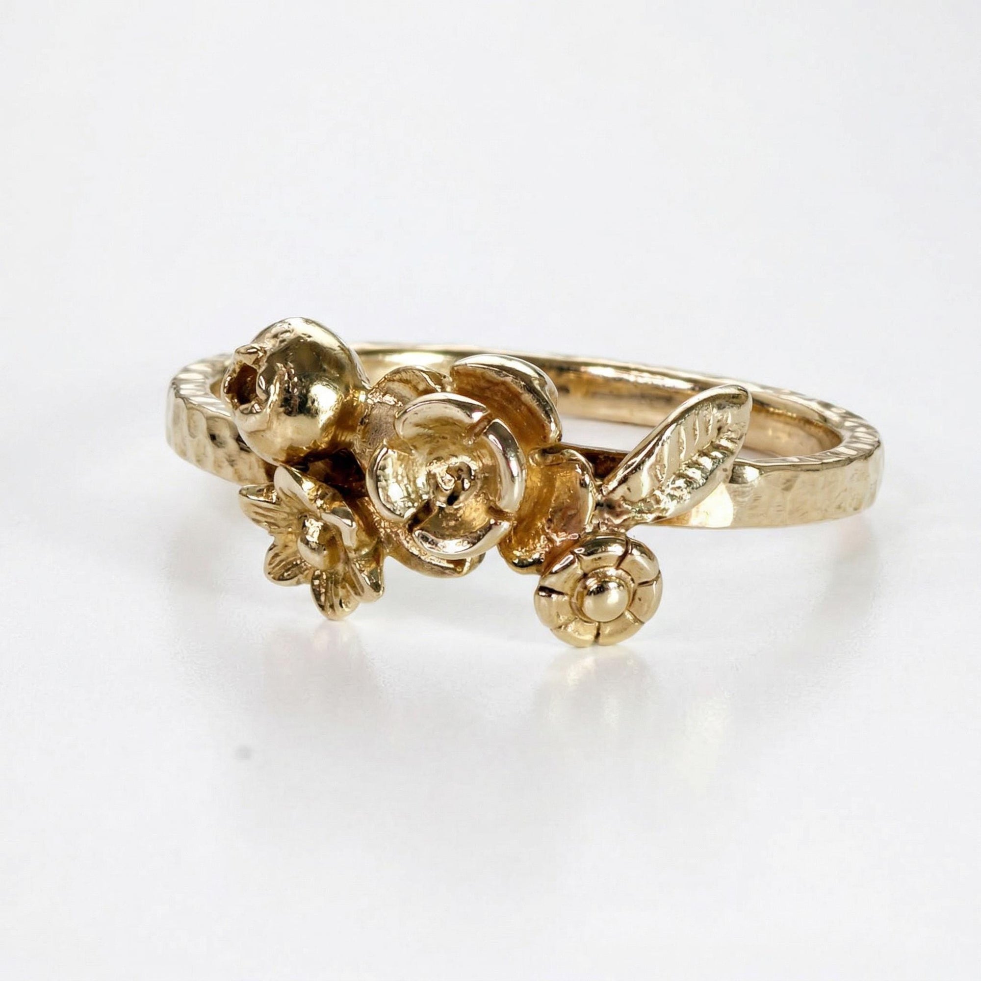 14k Gold Floral Leaf Ring – Nature Inspired Art Nouveau Bouquet Ring - Melt'm Jewelry