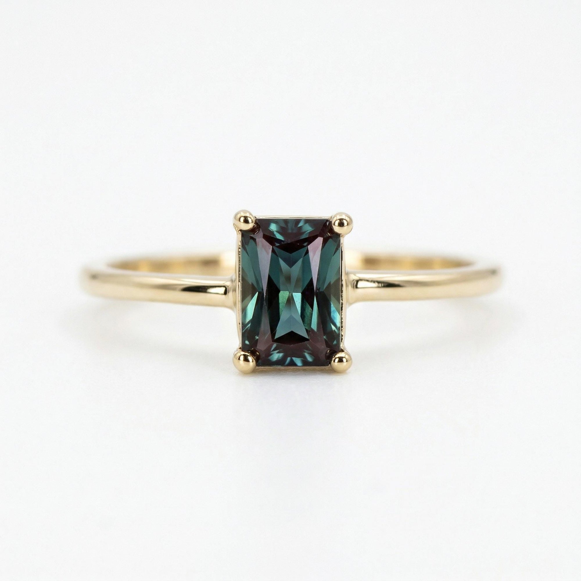 14k Gold Emerald Cut Alexandrite Ring