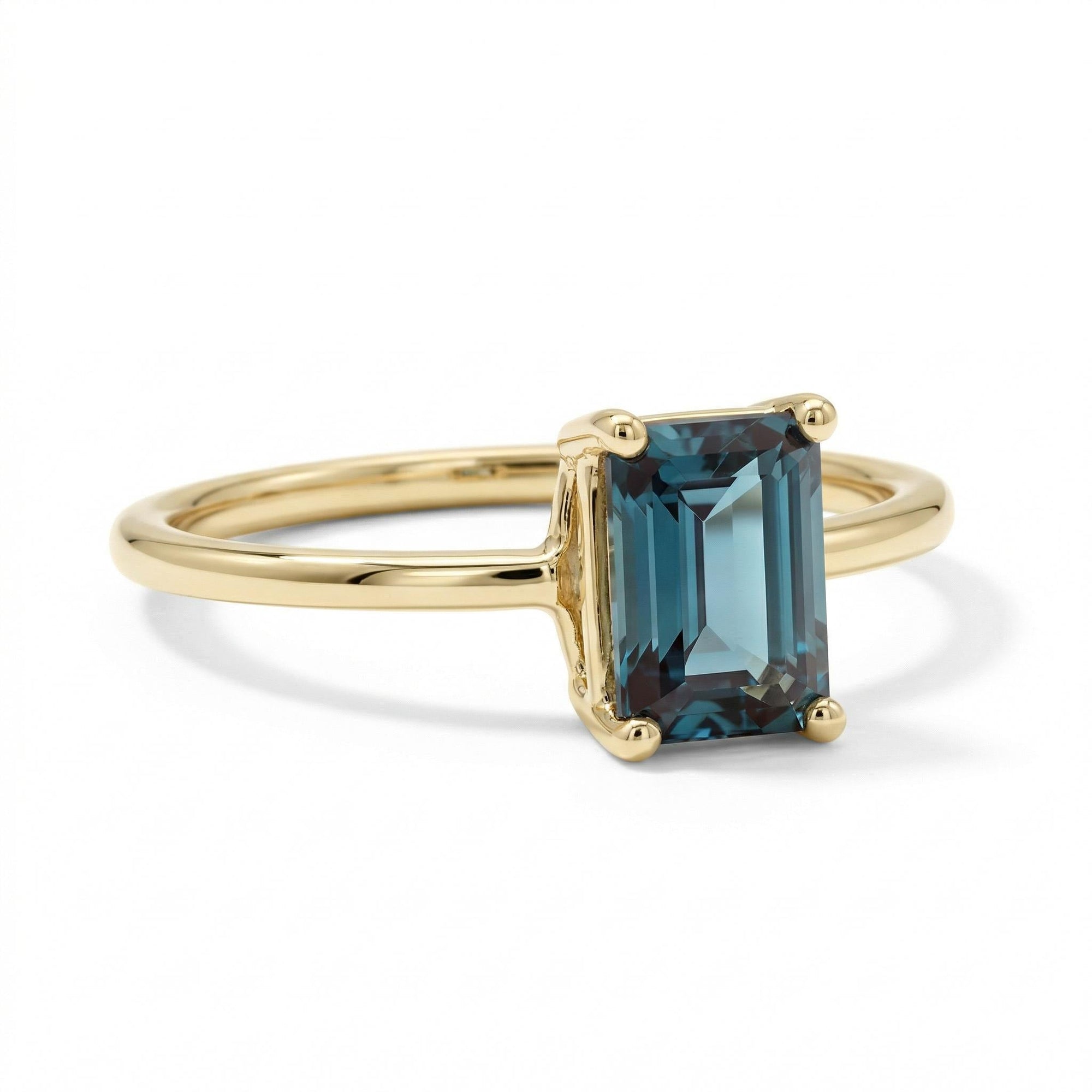 14k Gold Emerald Cut Alexandrite Ring - Melt'm Jewelry