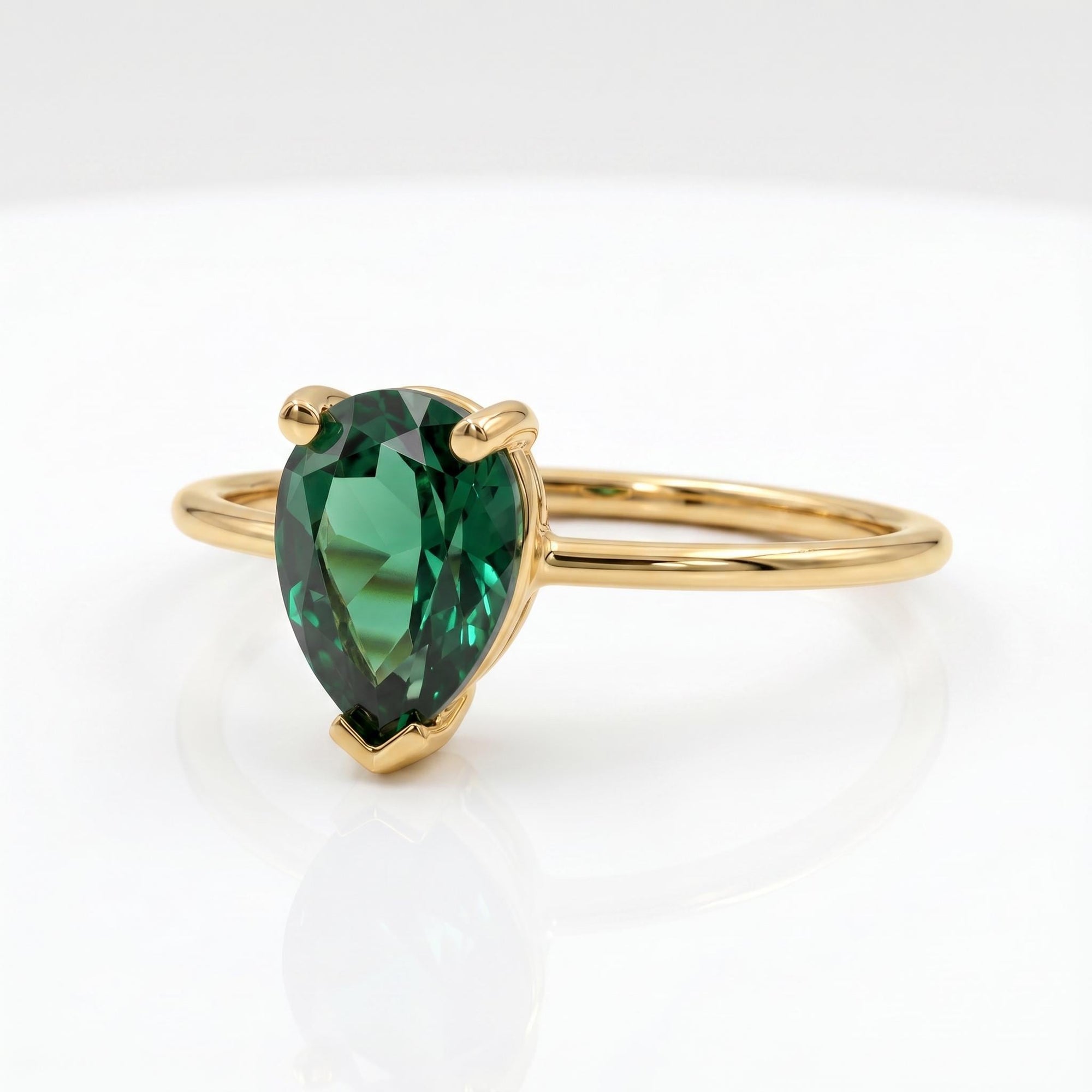 Pear Cut Emerald Ring 14k Gold - Melt'm Jewelry