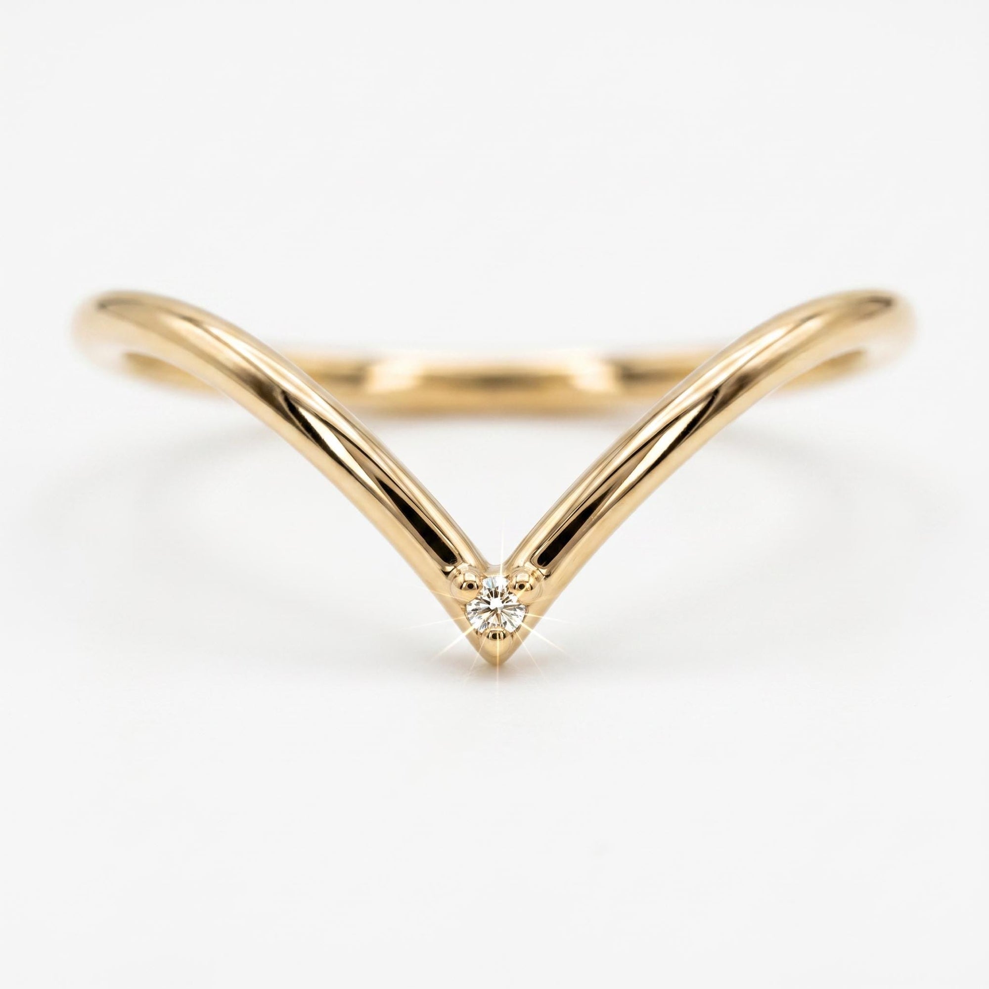 Big V Chevron Diamond Wedding Band in 14k Gold - Melt'm Jewelry