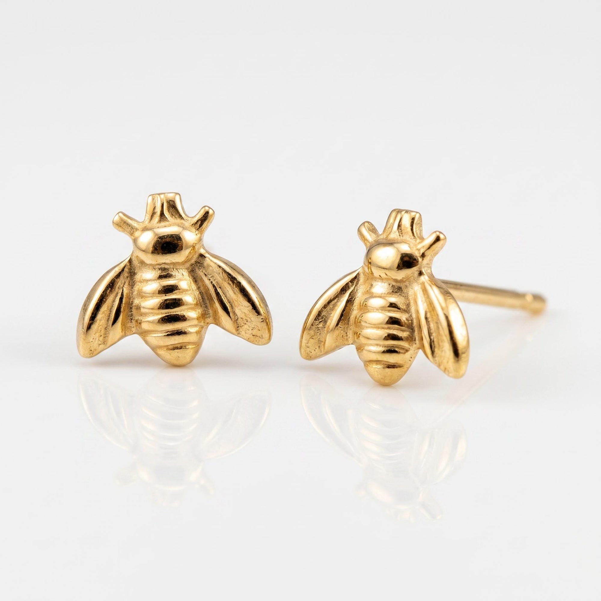14k Gold Bee Stud Earrings - Melt'm Jewelry
