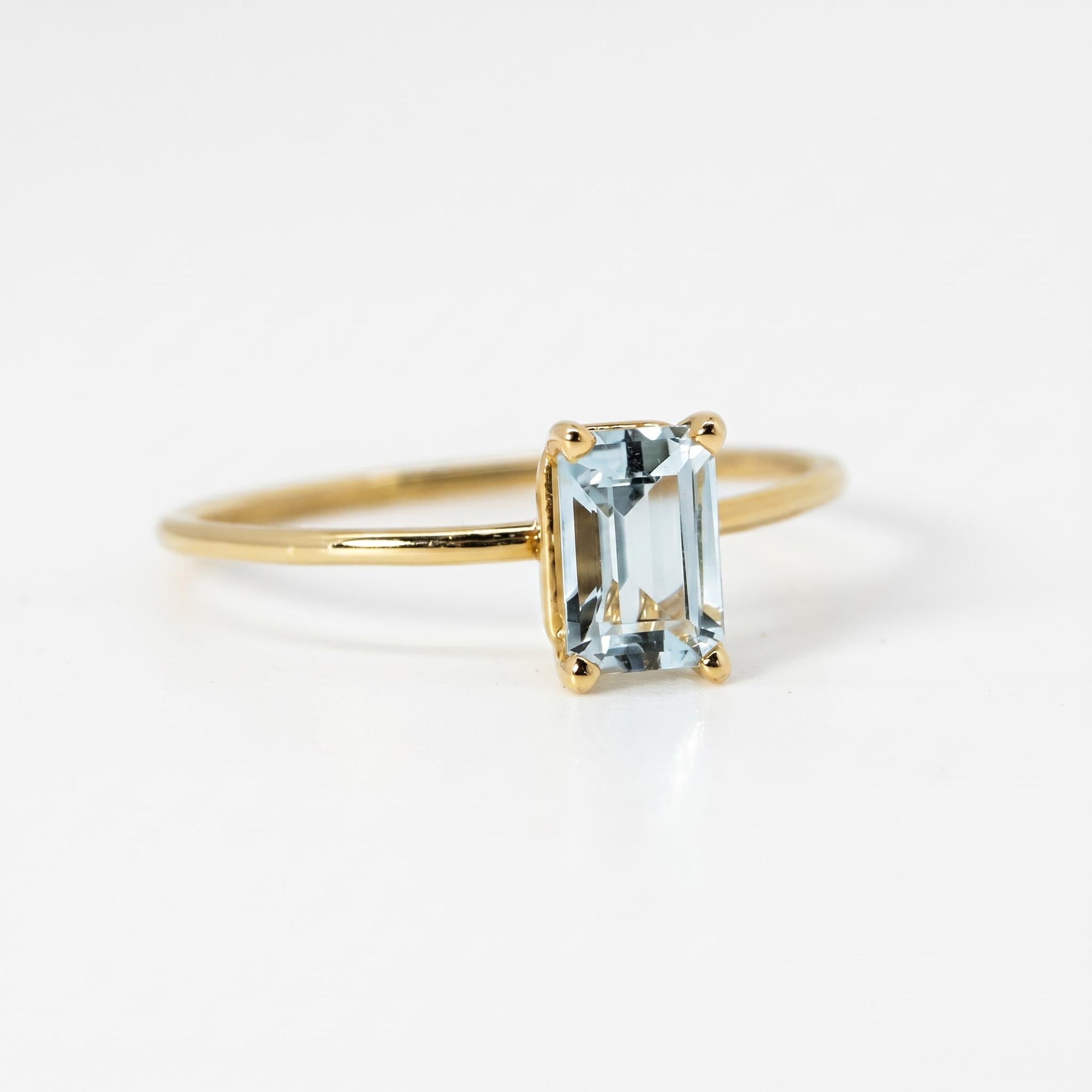 14k Gold Emerald Cut Aquamarine Ring - Melt'm Jewelry