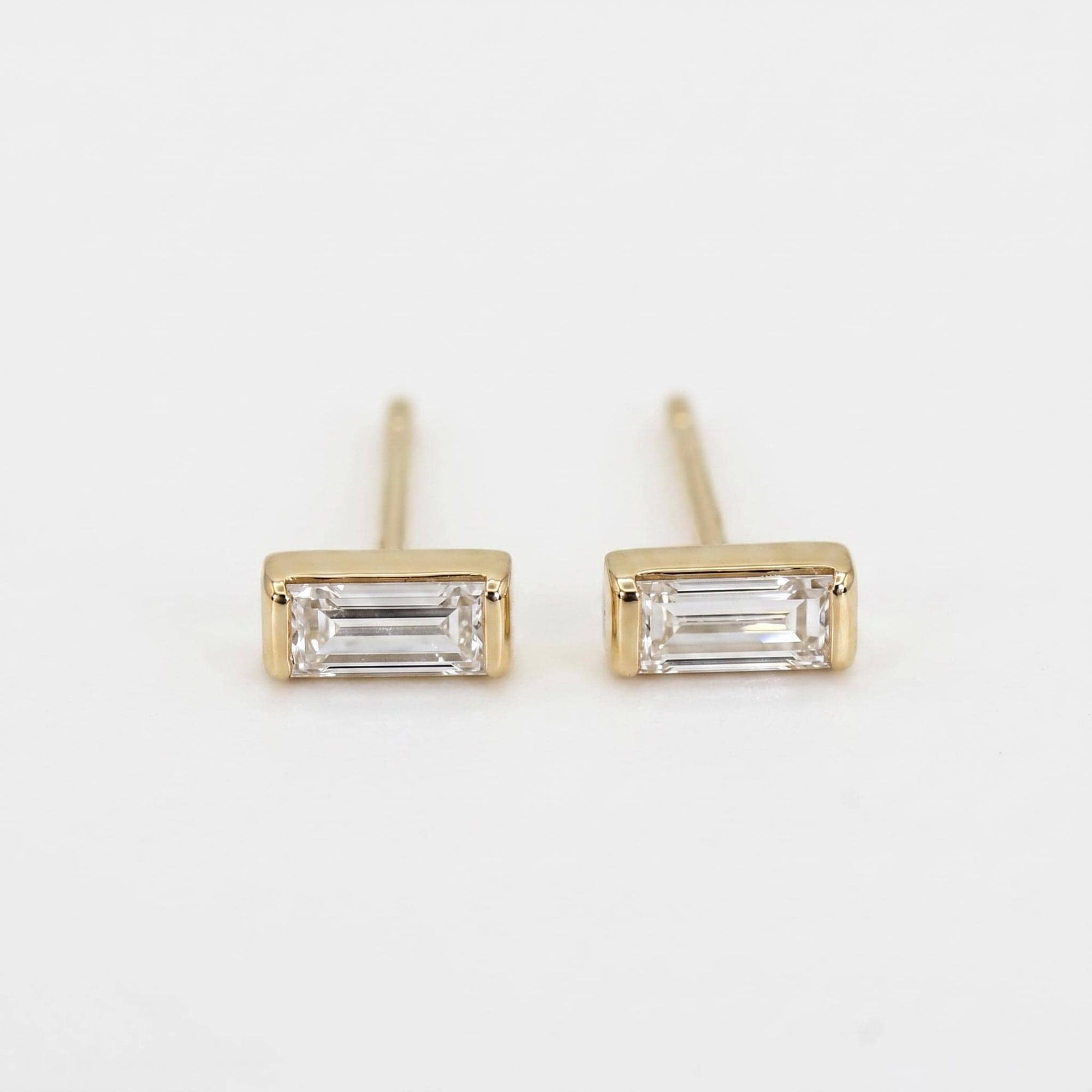 Baguette Diamond Stud Earrings 14k Gold - Melt'm Jewelry