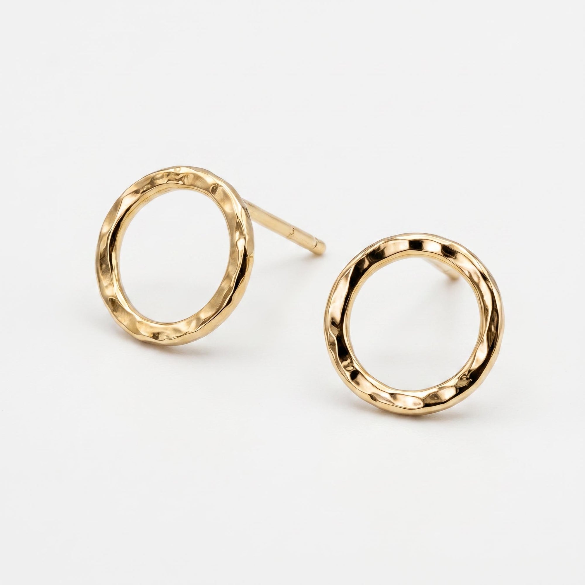 14k Hammered Gold Circle Stud Earrings - Melt'm Jewelry