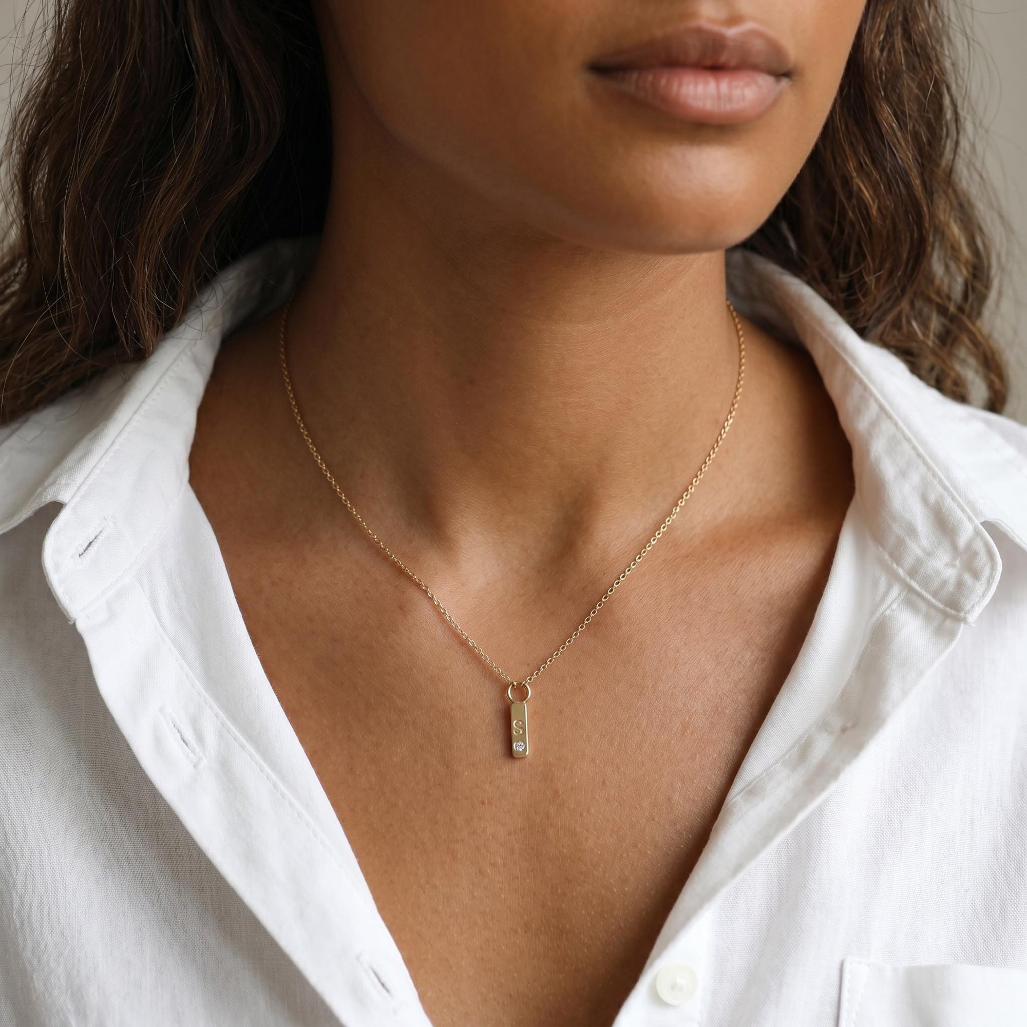 14k Solid Gold Vertical Bar Initial Necklace - Melt'm Jewelry