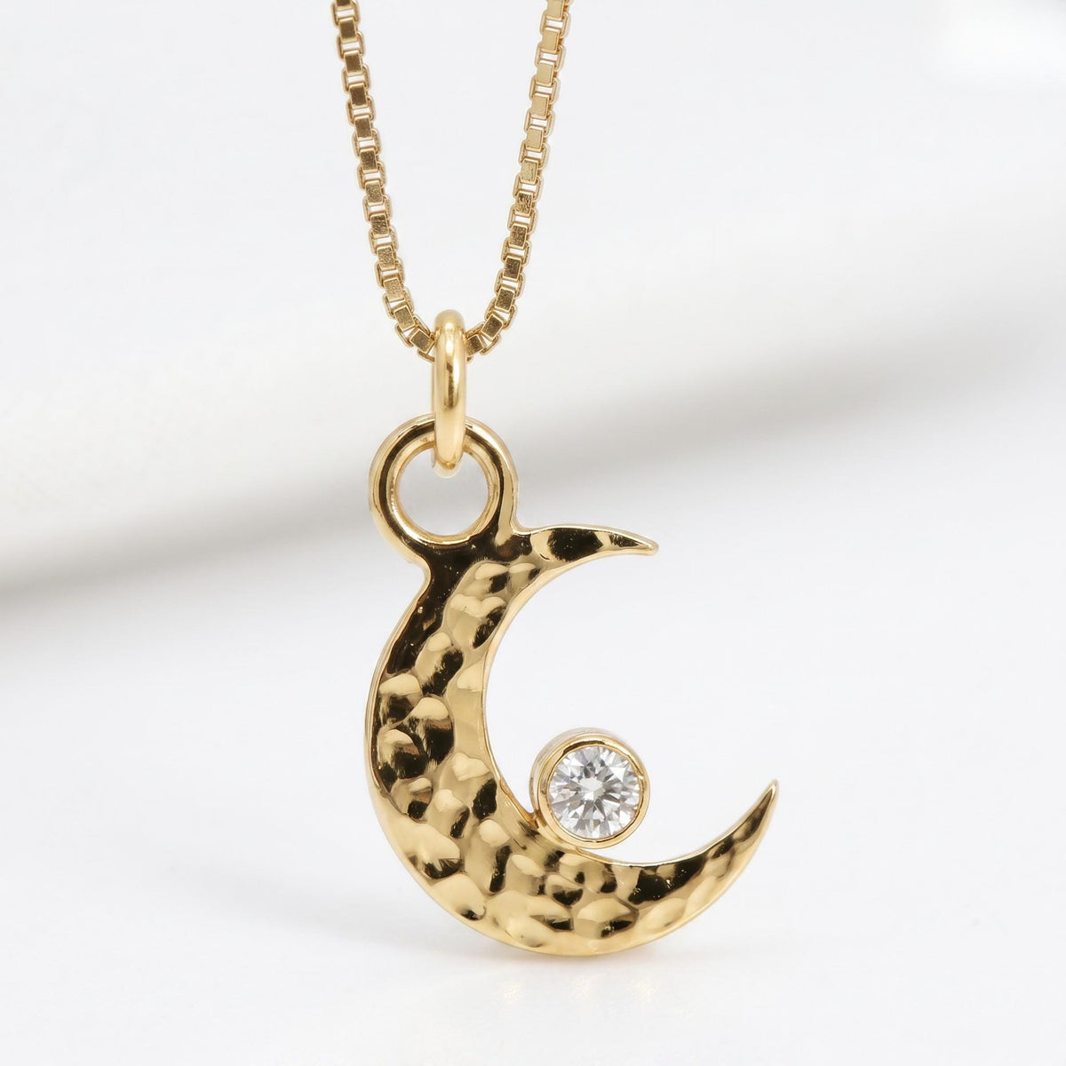 14k White Gold Diamond Crescent Moon Necklace – Hammered Celestial Pendant
