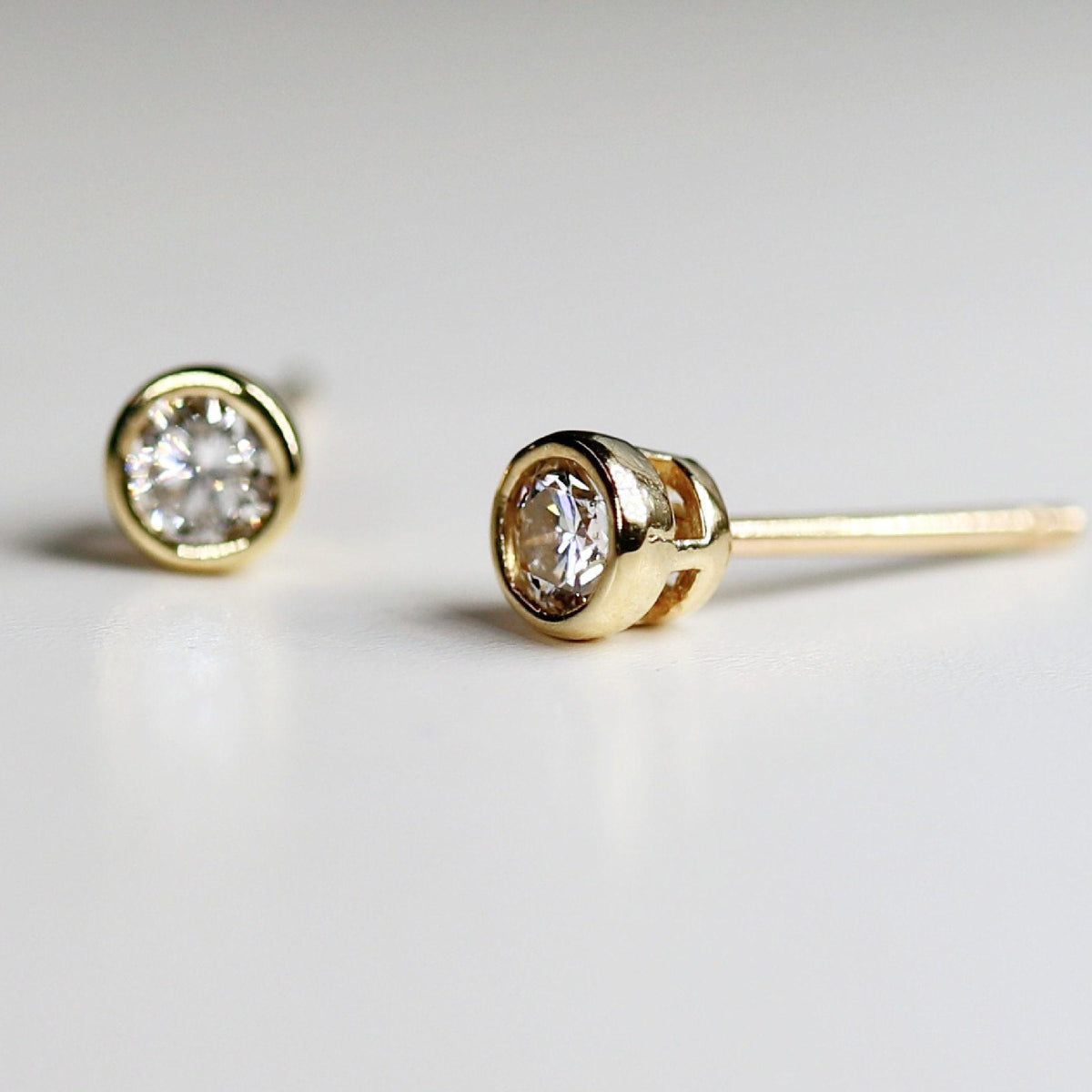 0.09ct Tiny Diamond Stud Earrings in 14k Gold (SINGLE or PAIR) - Melt'm Jewelry