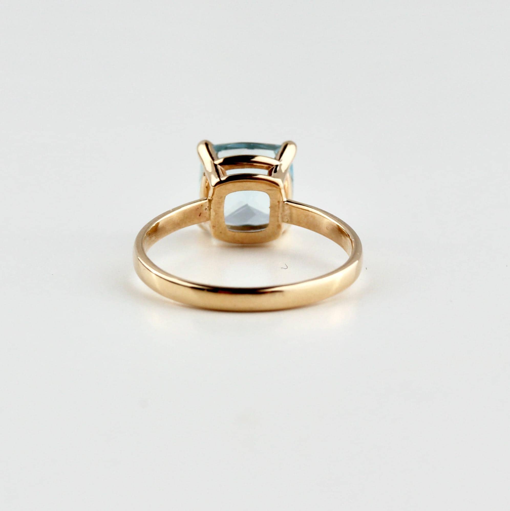 Cushion Cut Aquamarine Solitaire Ring, 2.3 Carat 8mm March Birthstone in 14K Gold, Four Prong Basket Setting - Melt'm Jewelry