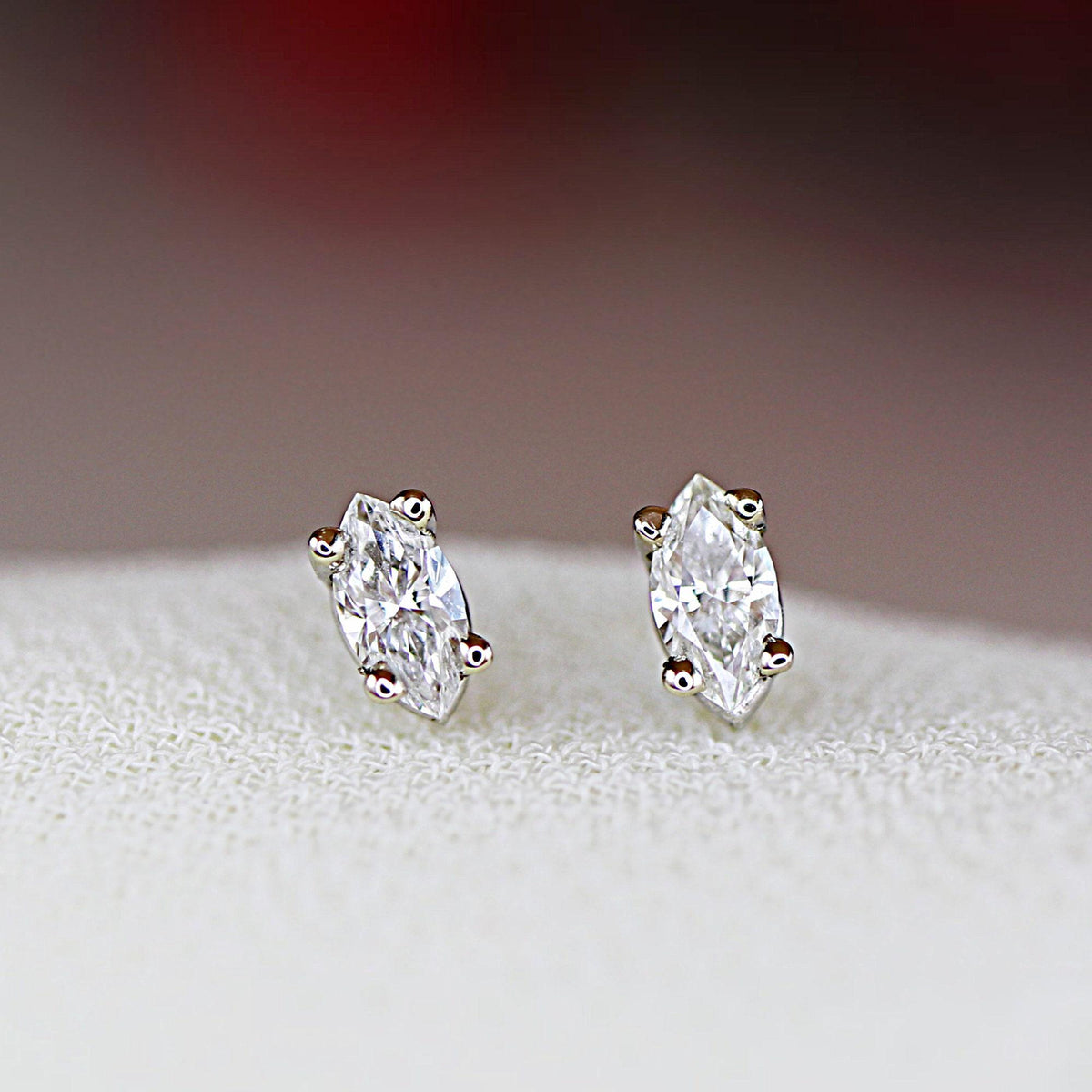 Marquise Diamond Stud Earrings, 0.14 ct VS Diamond Earrings 14k Gold - Melt'm Jewelry
