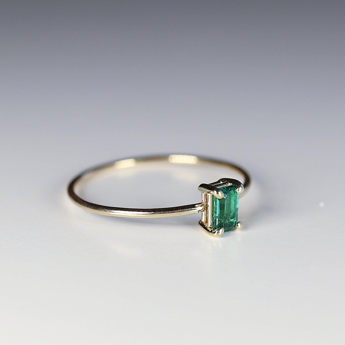 14k Gold Dainty Emerald Cut Emerald Ring - Melt'm Jewelry