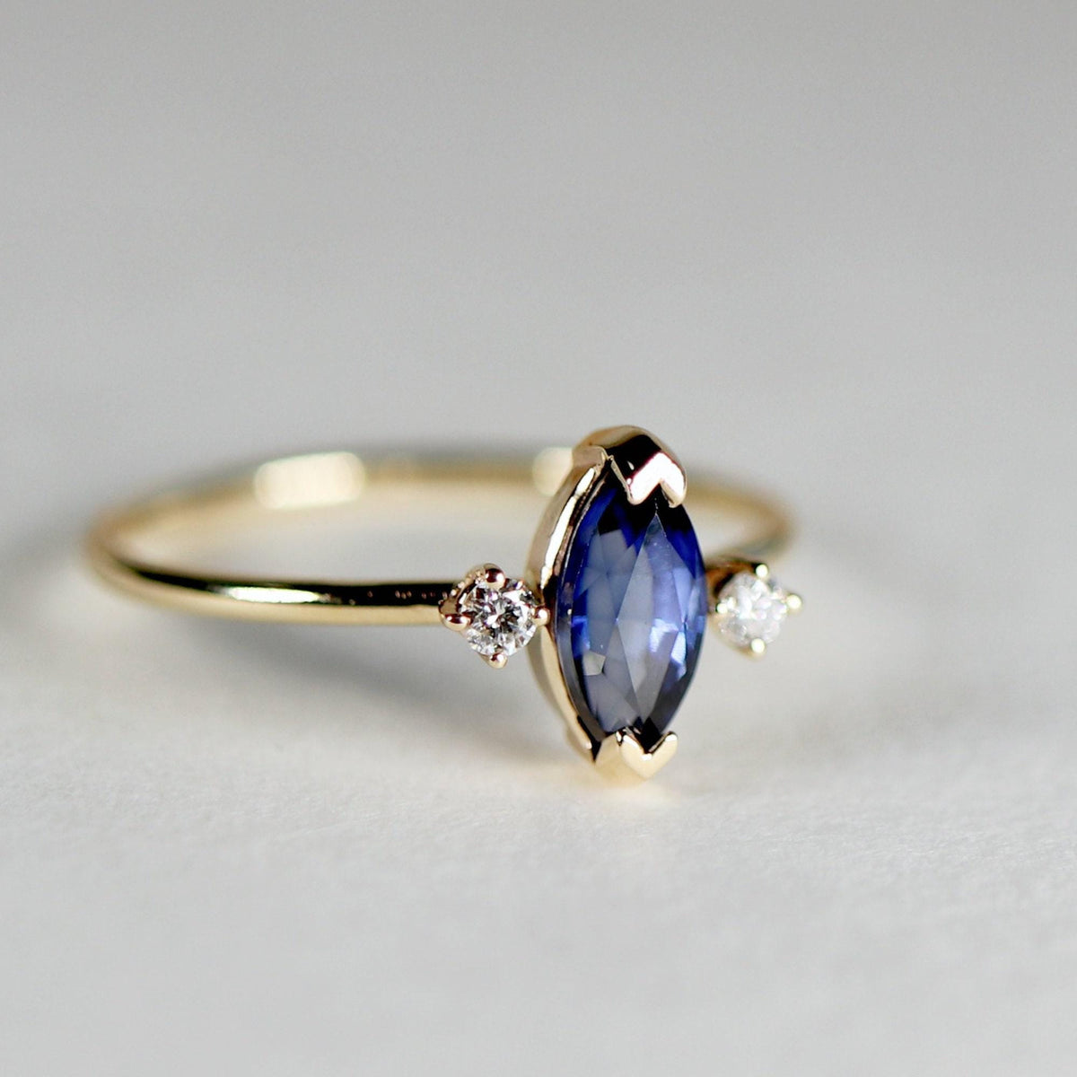 Marquise Blue Sapphire &amp; Diamonds Ring - Melt'm Jewelry