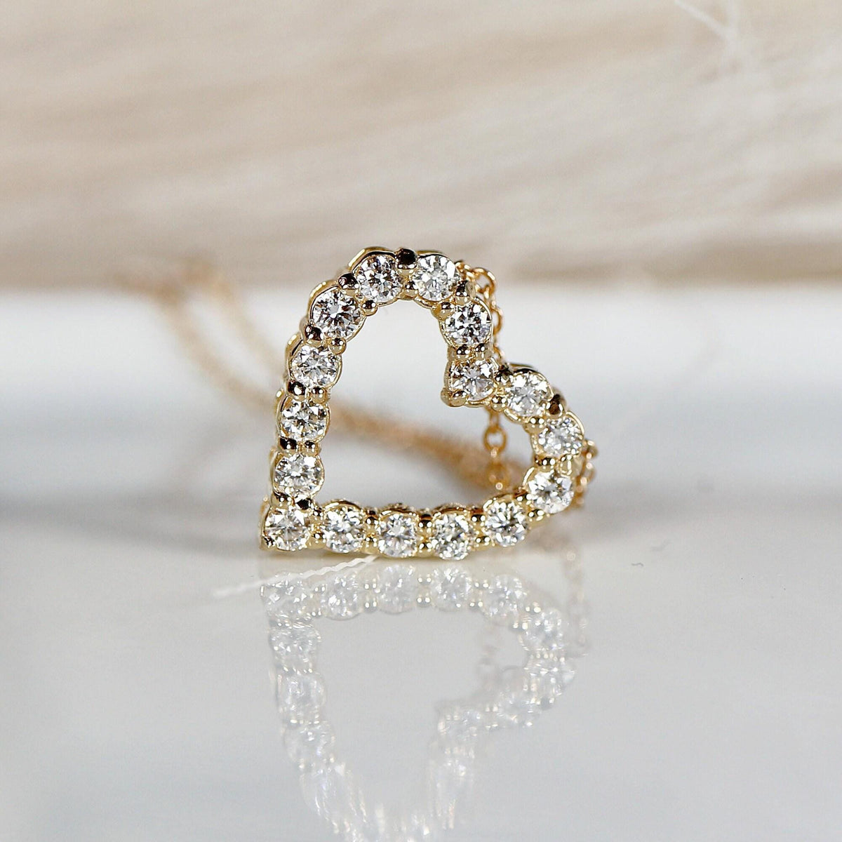 14k Gold Natural Diamond Sliding Open Heart Necklace - Melt'm Jewelry