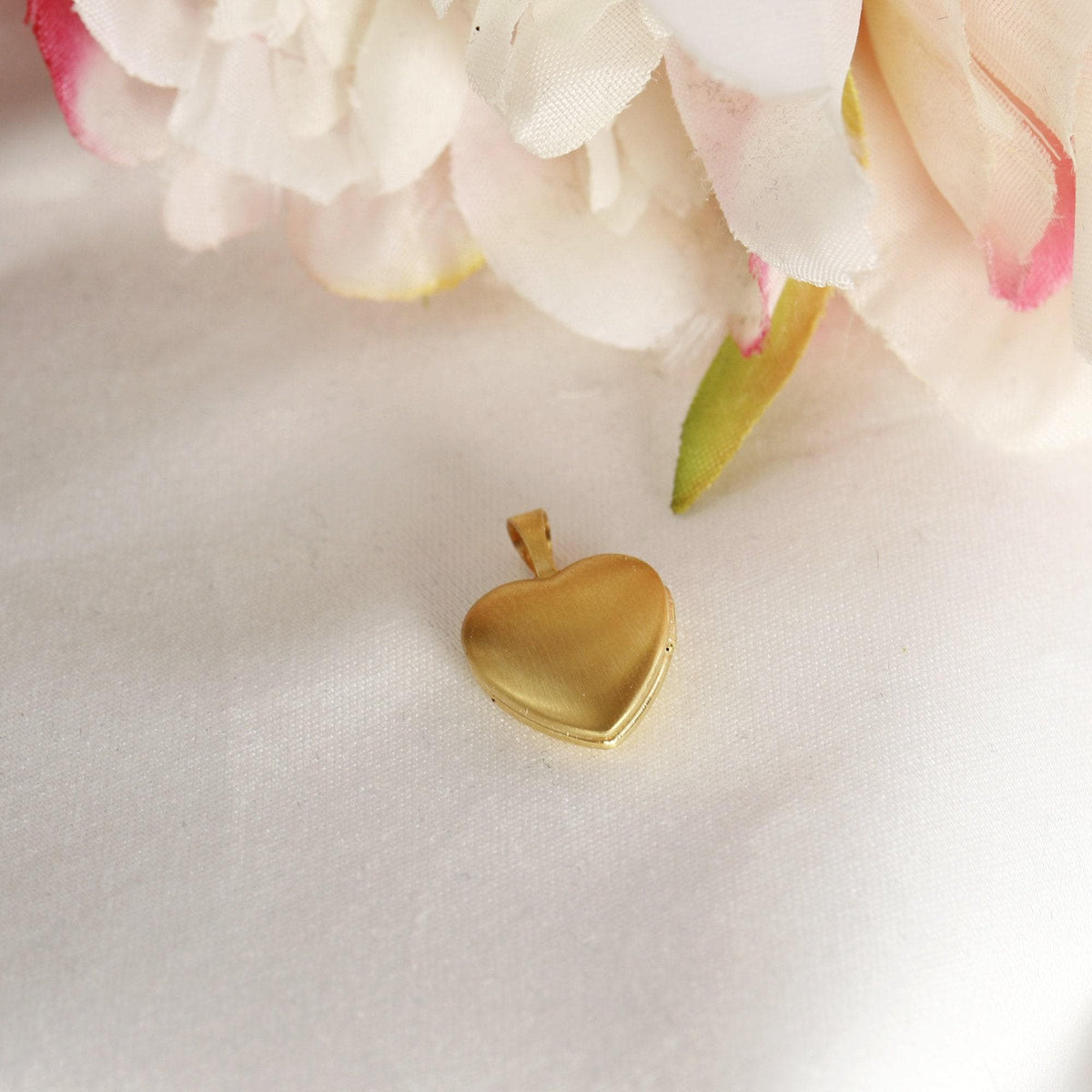 14k Gold Filled Heart Locket Necklace, Memorial Gift - Melt'm Jewelry