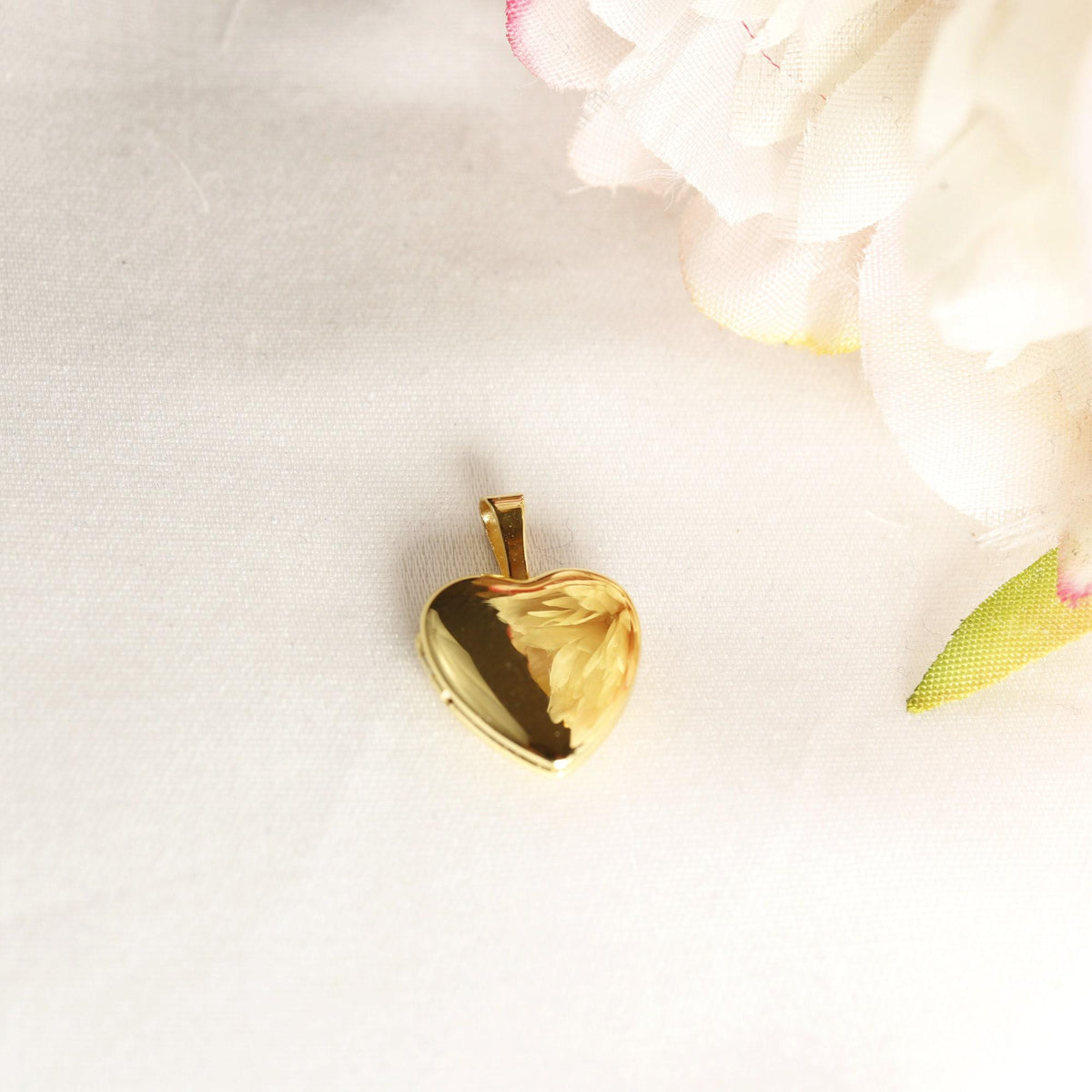 14k Gold Filled Heart Locket Necklace, Memorial Gift - Melt'm Jewelry