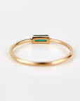 Minimalist Baguette Emerald Ring 14k Gold - Melt'm Jewelry