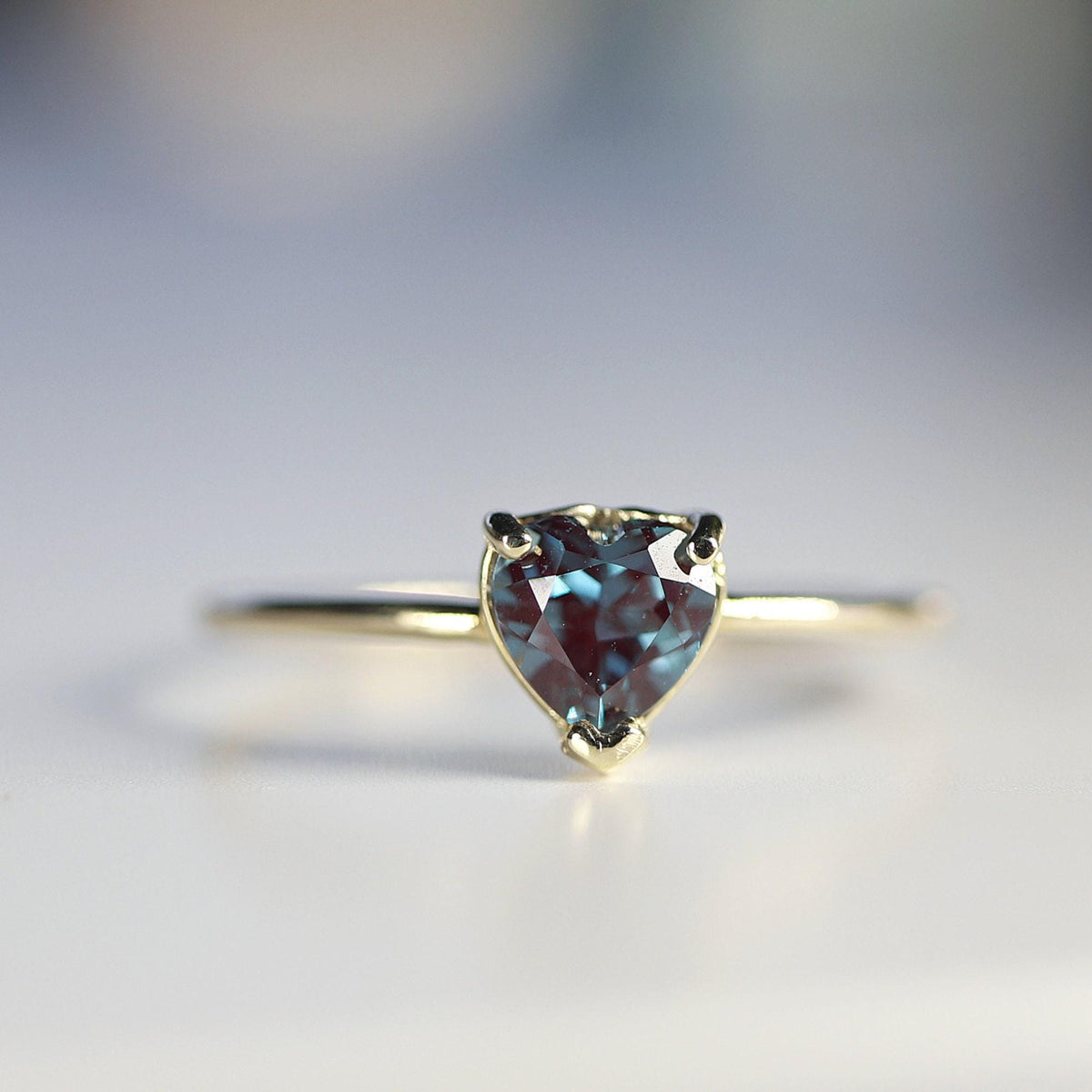 14K Gold Heart Cut Alexandrite Ring – June Birthstone Engagement Ring - Melt'm Jewelry