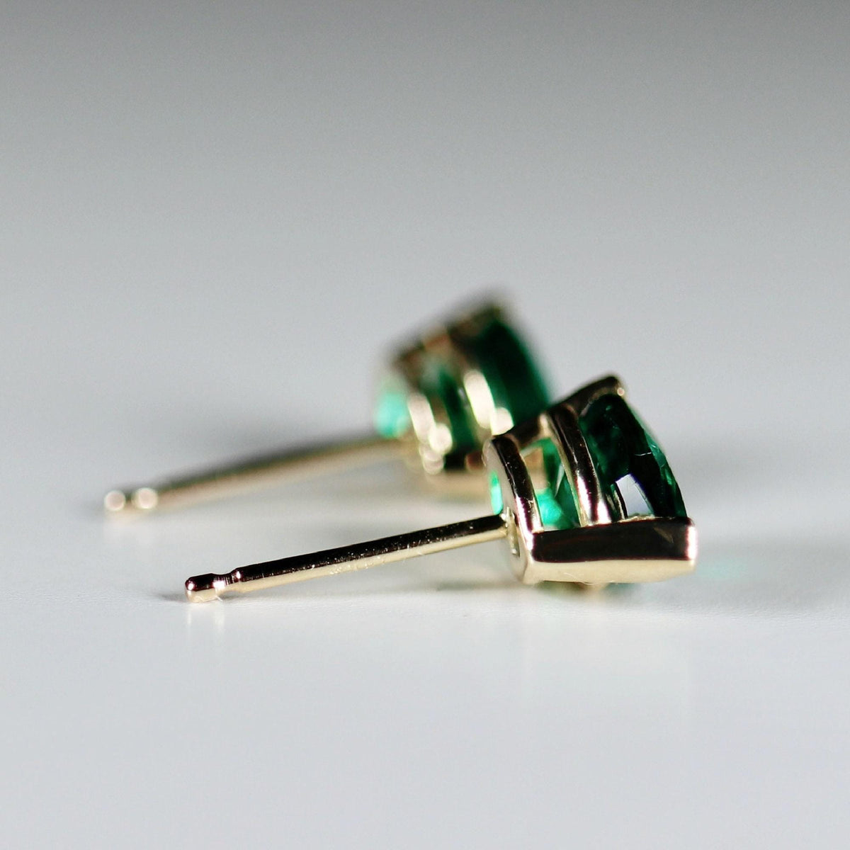 Genuine Pear Emerald Earrings 14k Gold - Melt'm Jewelry