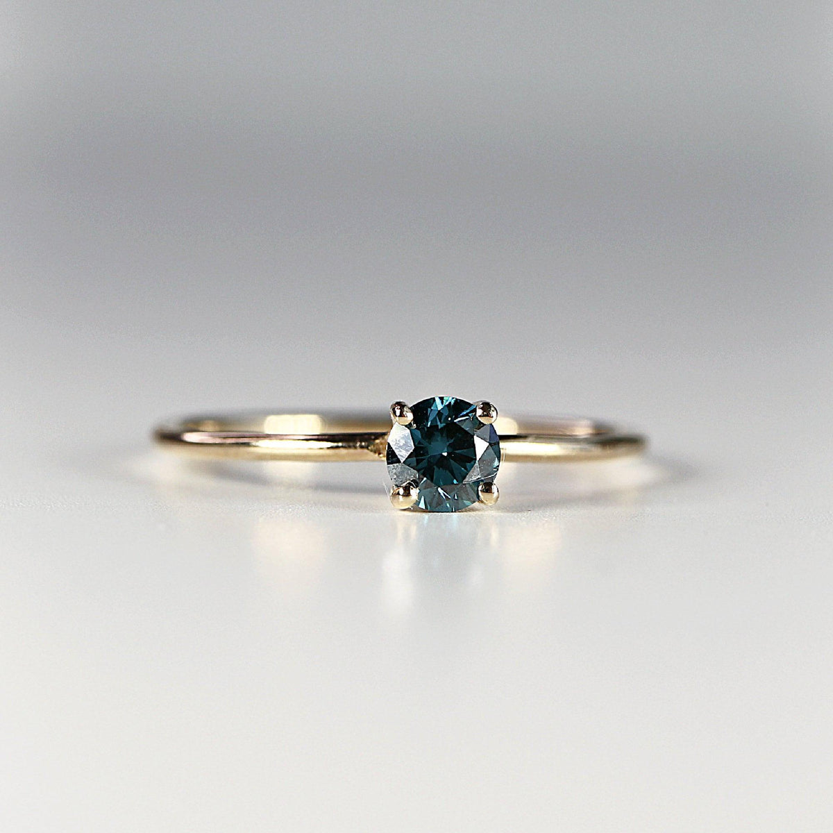 14k Gold Minimalist Blue Diamond Engagement Ring - Melt'm Jewelry
