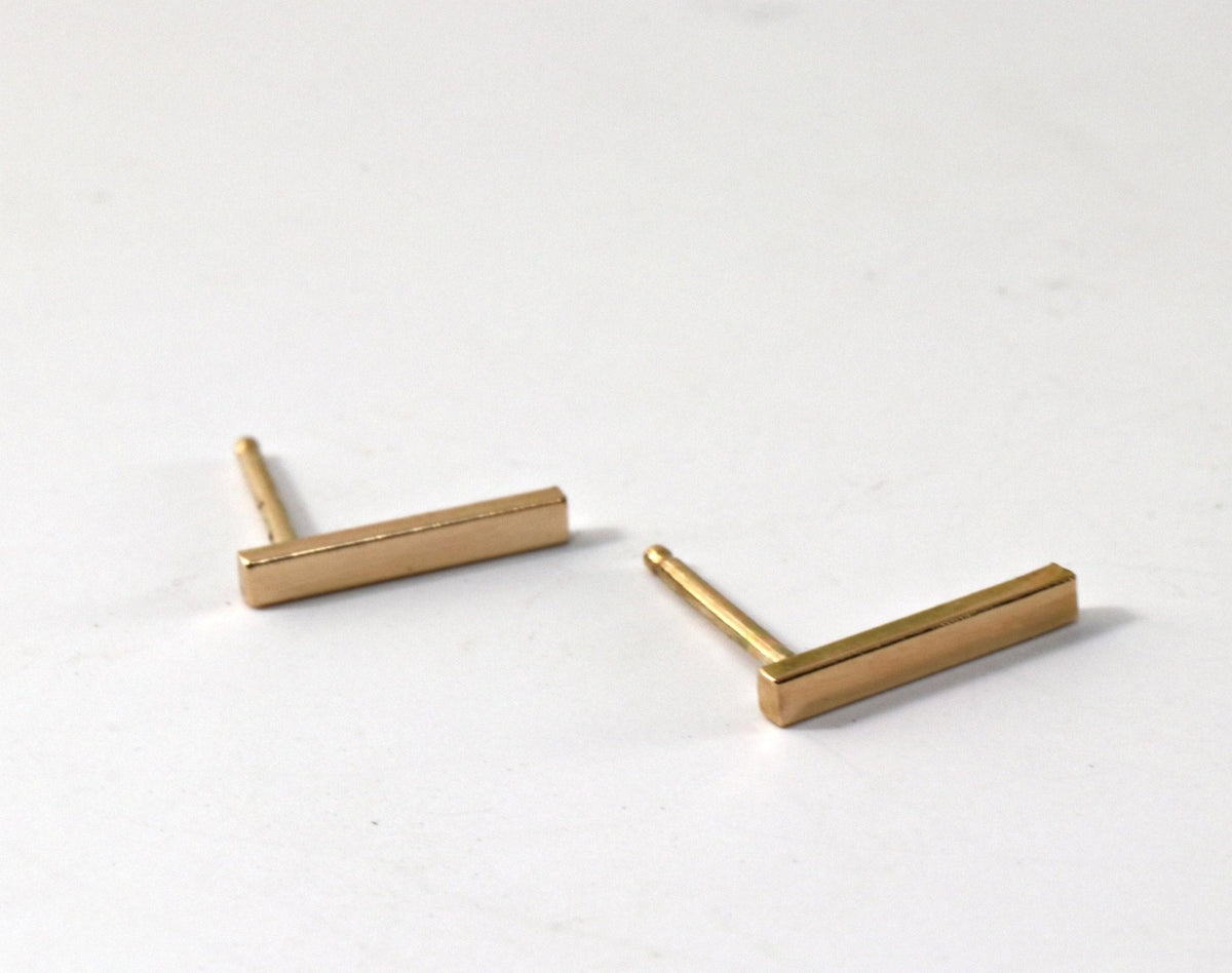 14k Solid Gold Bar Dainty Studs - Melt'm Jewelry