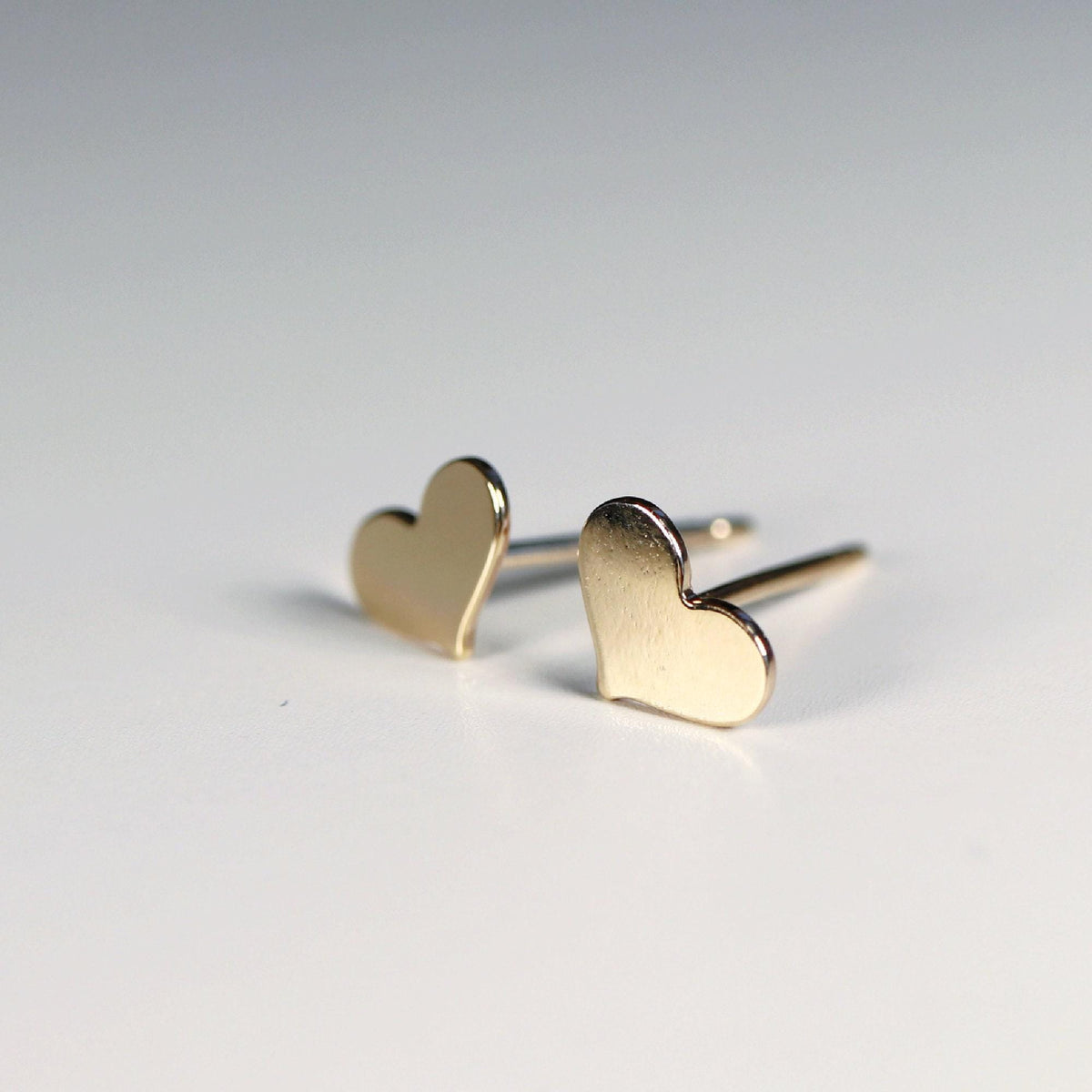 Tiny Heart Stud Earrings – Gold Filled Minimalist Earrings (Smooth or Hammered) - Melt'm Jewelry