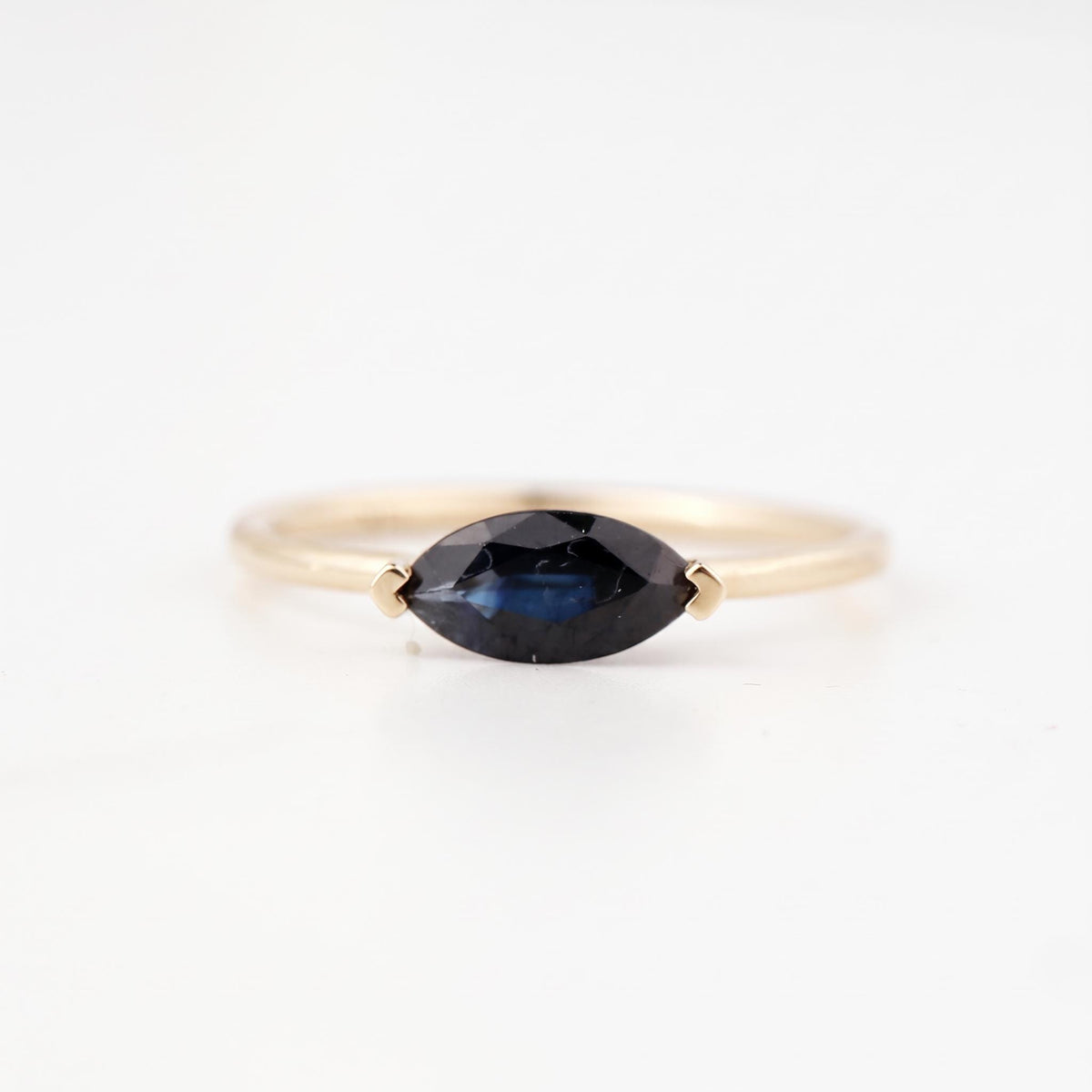 Natural Blue Sapphire Ring, 14K Solid Gold Marquise Sapphire Ring, East West Ring, September Birthstone, Minimalist Gold Ring - Melt'm Jewelry