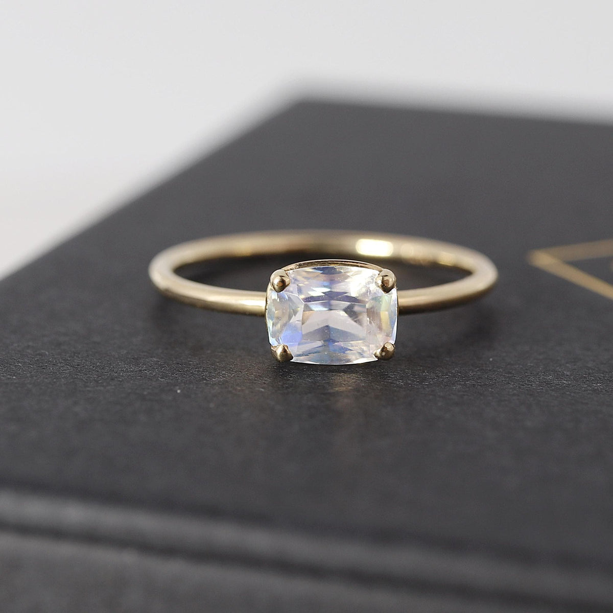 One of a Kind Rainbow Moonstone Ring, 14K Solid Gold, Faceted Cushion Cut Moonstone Ring, Unique Gemstone Ring