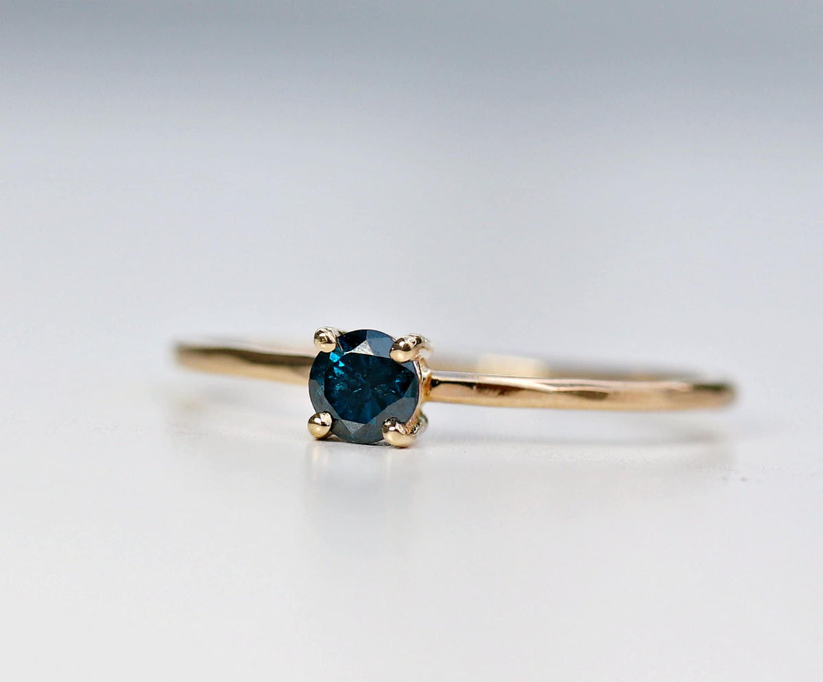 14k Gold Minimalist Blue Diamond Engagement Ring - Melt'm Jewelry