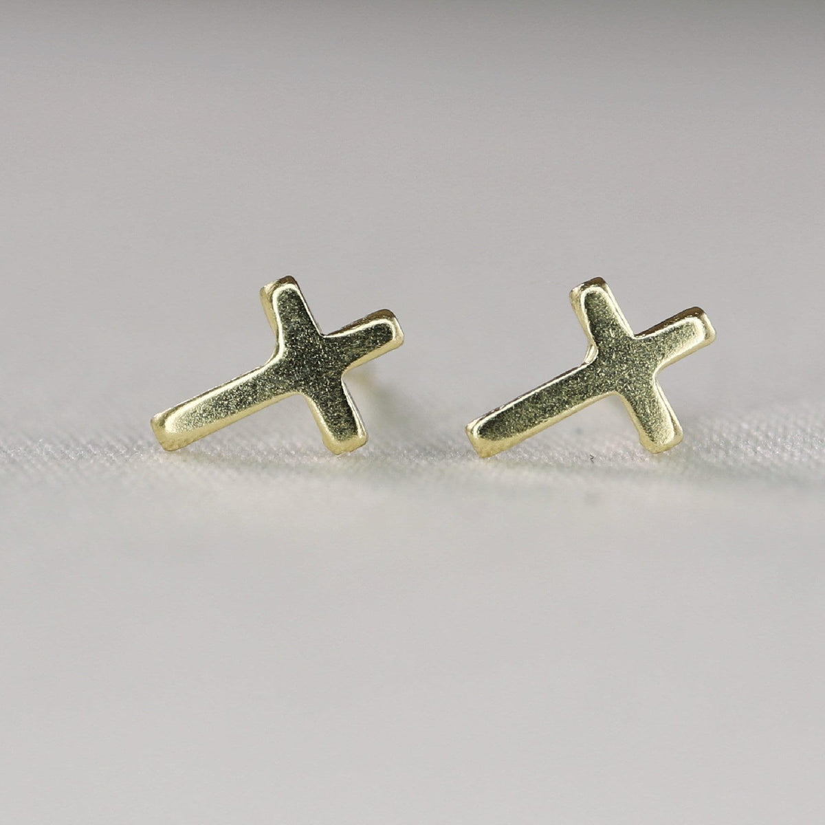 14k Solid Gold Cross Stud Earrings (SINGLE OR PAIR) - Melt'm Jewelry