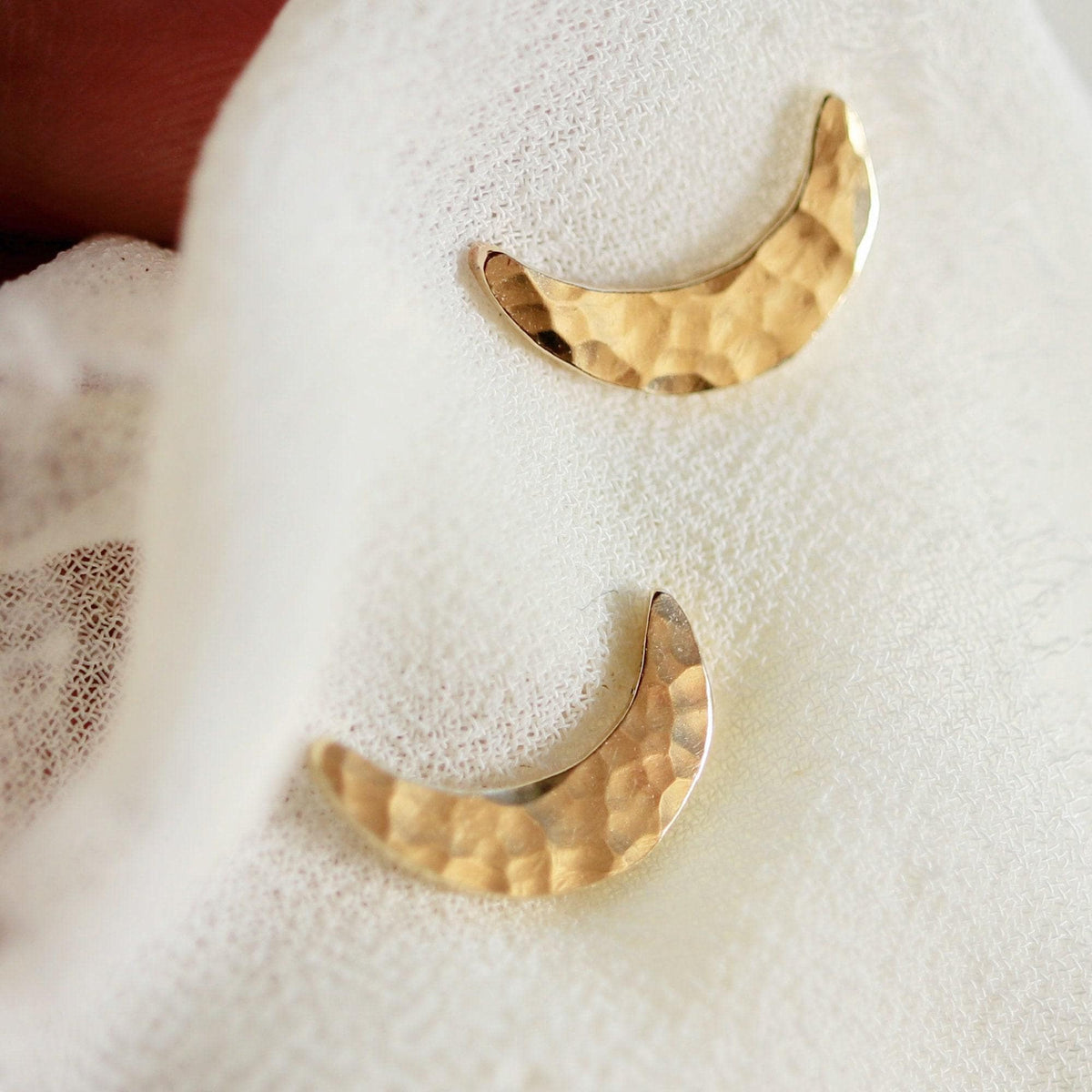 14k Solid Gold Crescent Moon Earrings, Moon Stud Earrings - Melt'm Jewelry