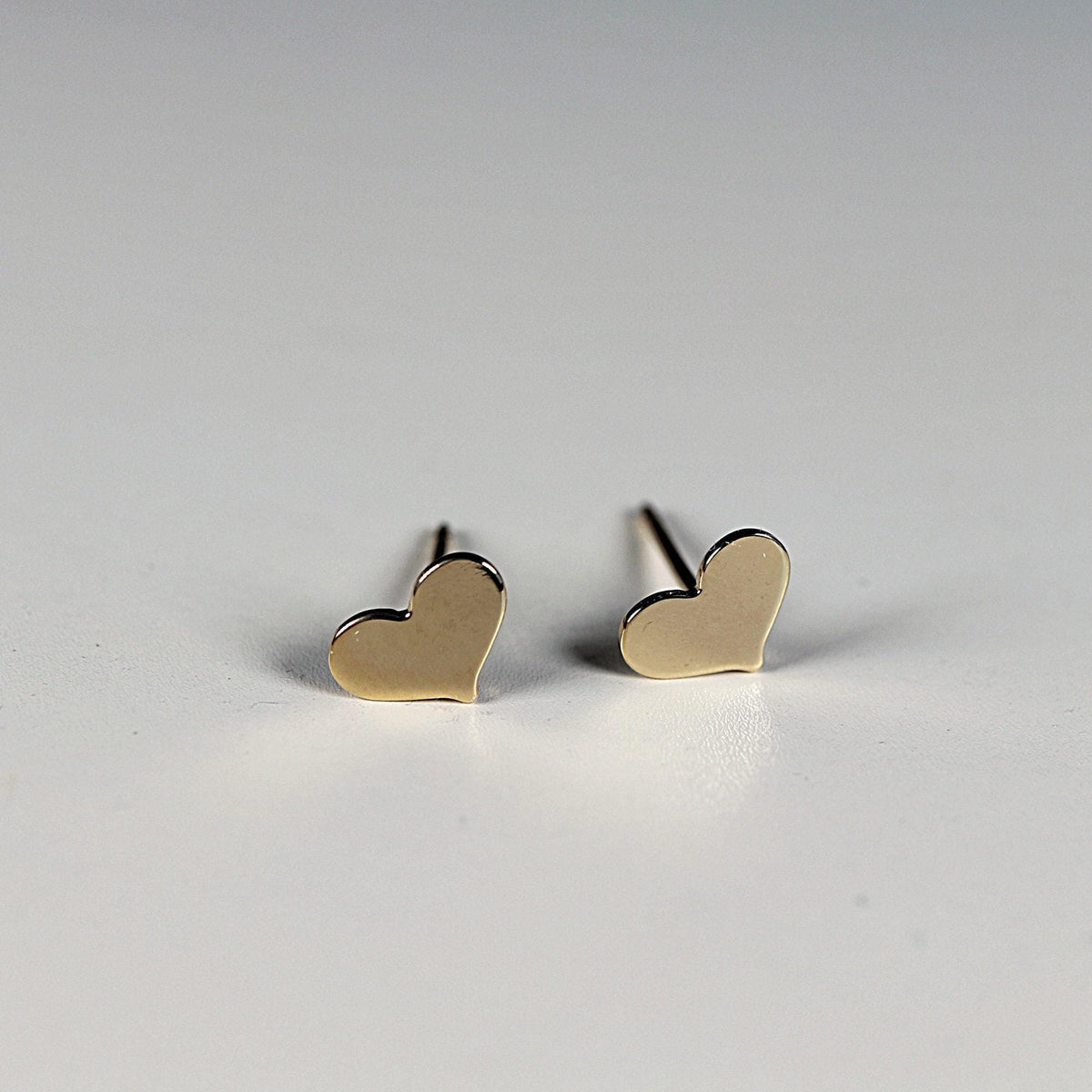 Tiny Heart Stud Earrings – Gold Filled Minimalist Earrings (Smooth or Hammered) - Melt'm Jewelry