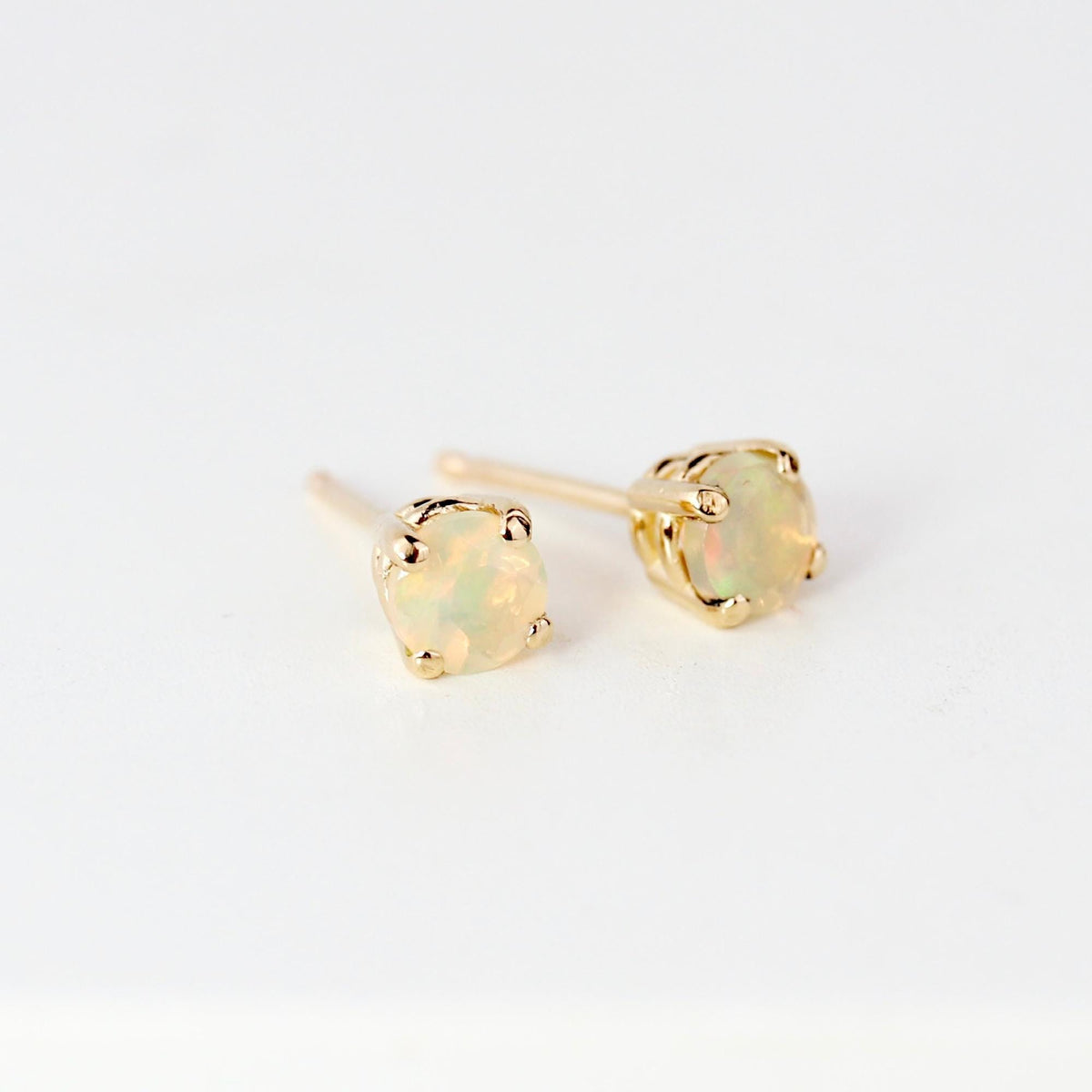 Round Cut Opal Stud Earrings 14k Gold - Melt'm Jewelry