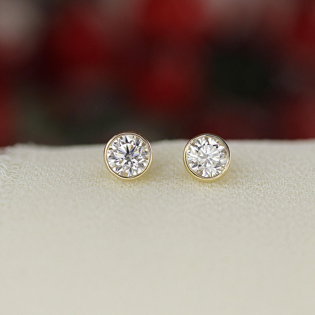 0.50 Ct Natural Diamond Bezel Set Stud Earrings in 14K Gold (SINGLE or PAIR) - Melt'm Jewelry