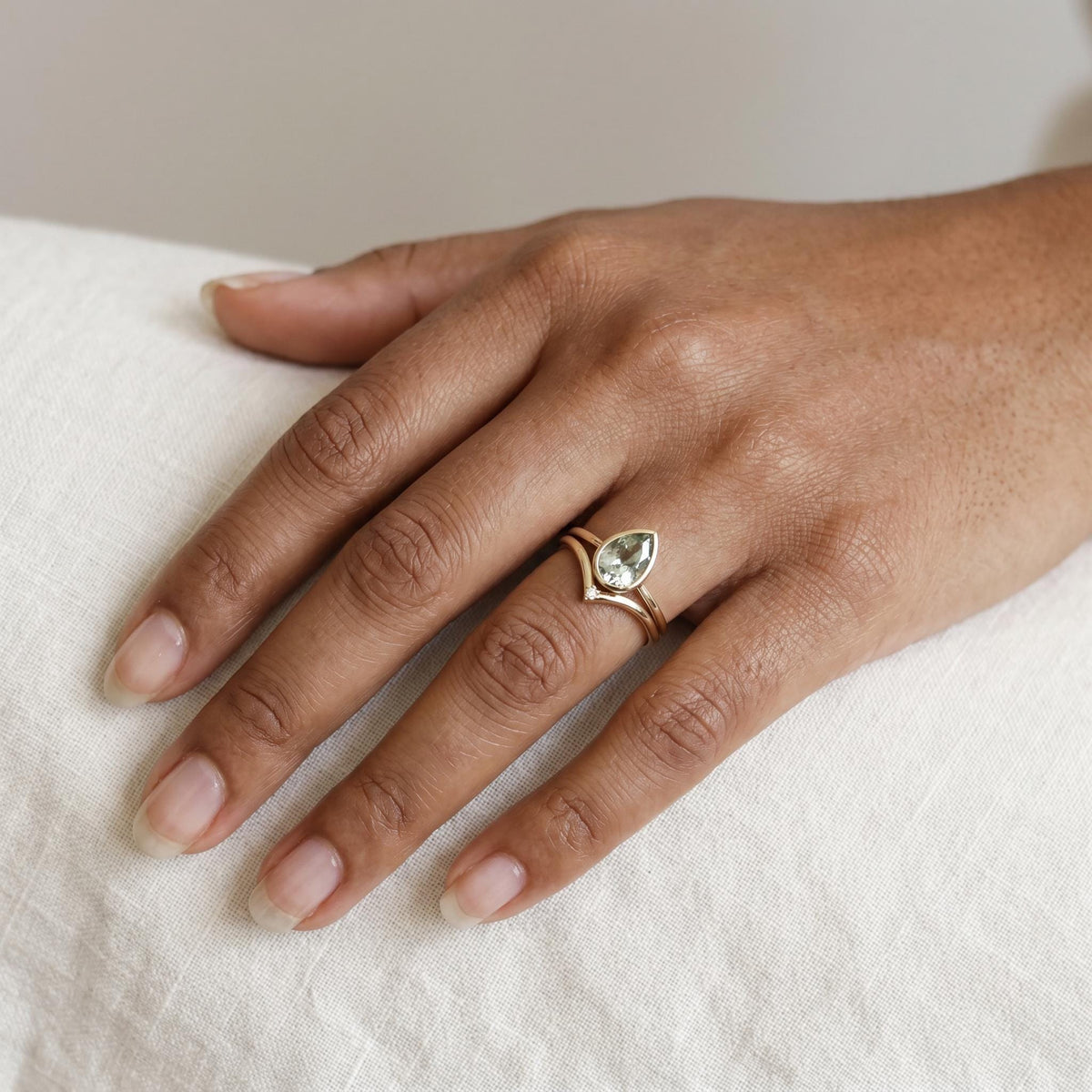Pear Green Tourmaline Ring 14k Gold - Melt'm Jewelry