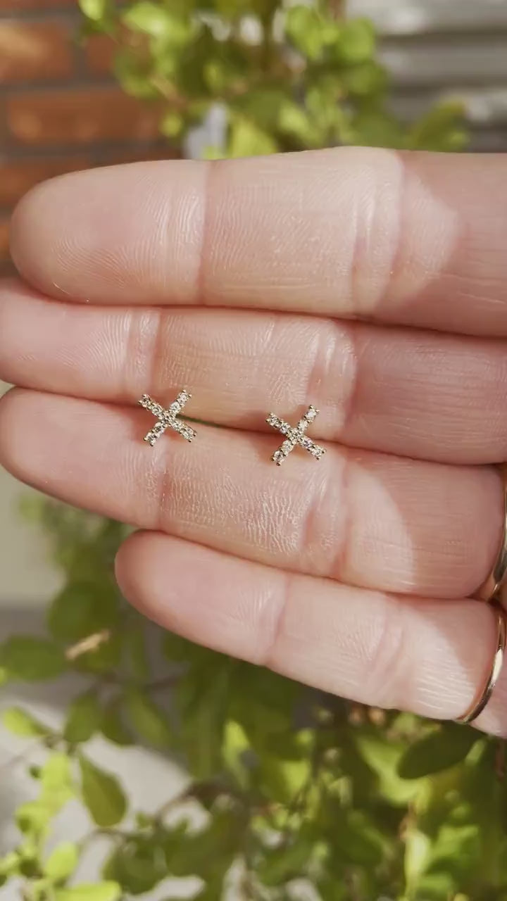 Diamond X Stud Earrings in 14k Yellow Gold