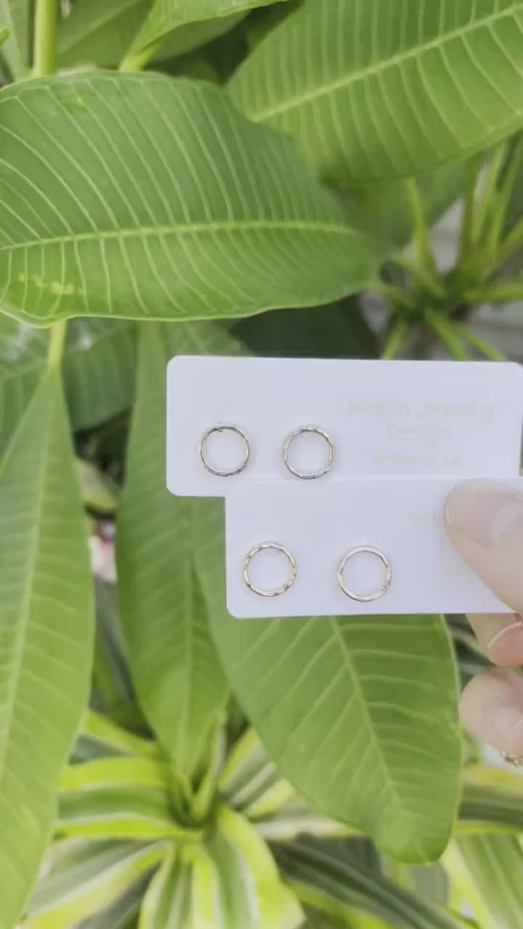 14k Hammered Gold Circle Stud Earrings