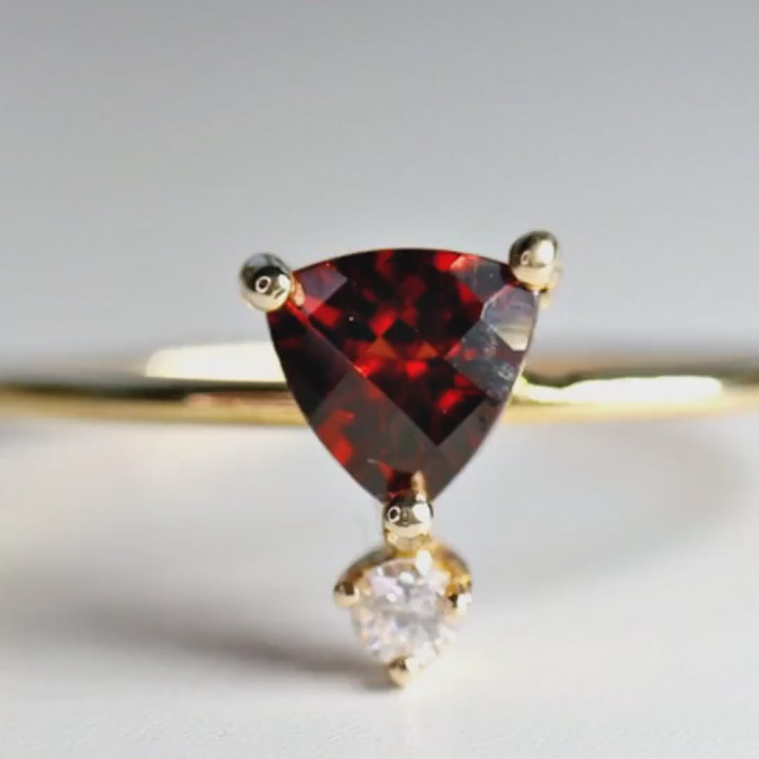 Diamond & Garnet Ring 14k Gold
