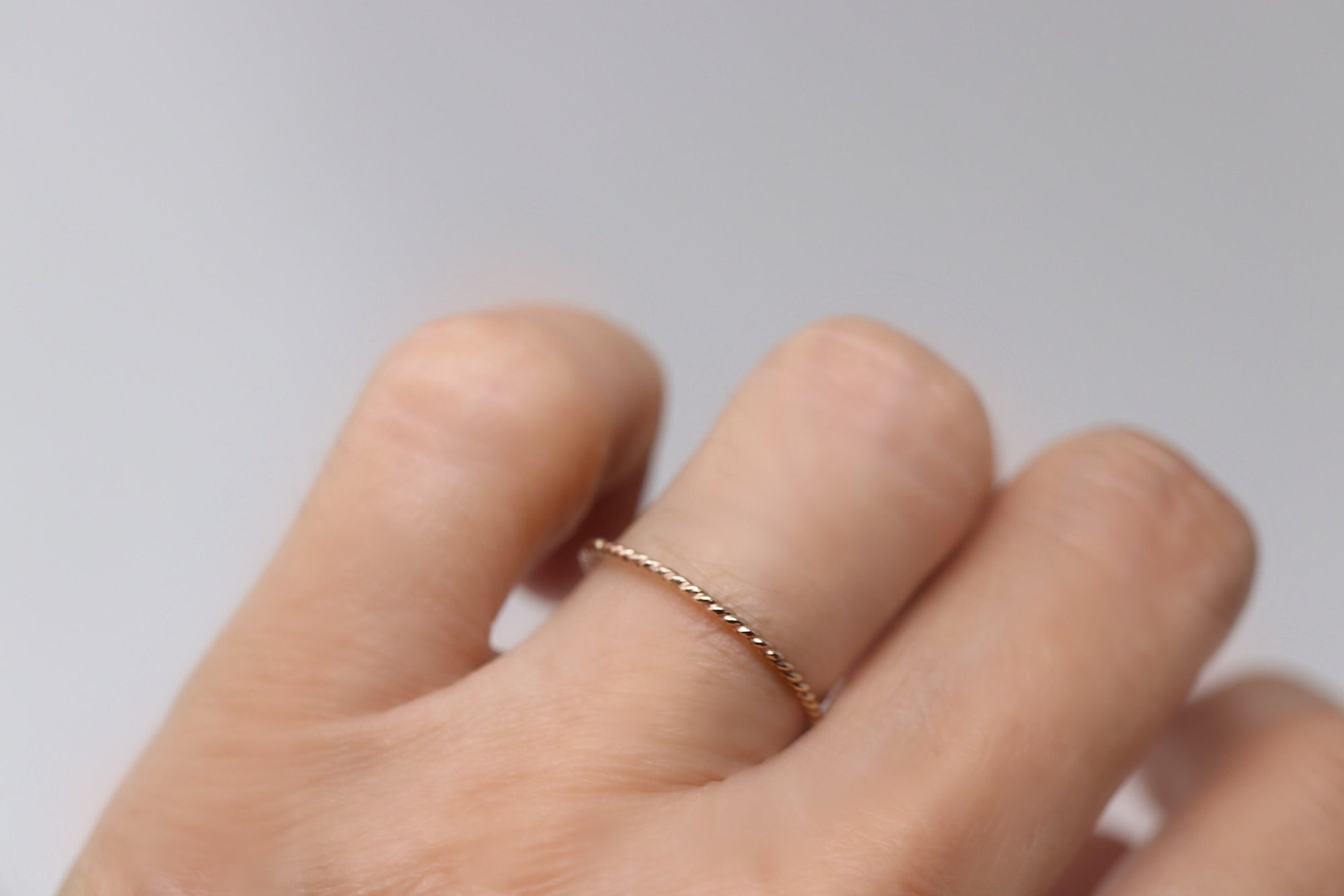 Dainty Gold Stacking Ring Minimalist Ring Gold Filled, Hammered Gold Ring, Delicate Twisted Ring, Thin Stack Rings