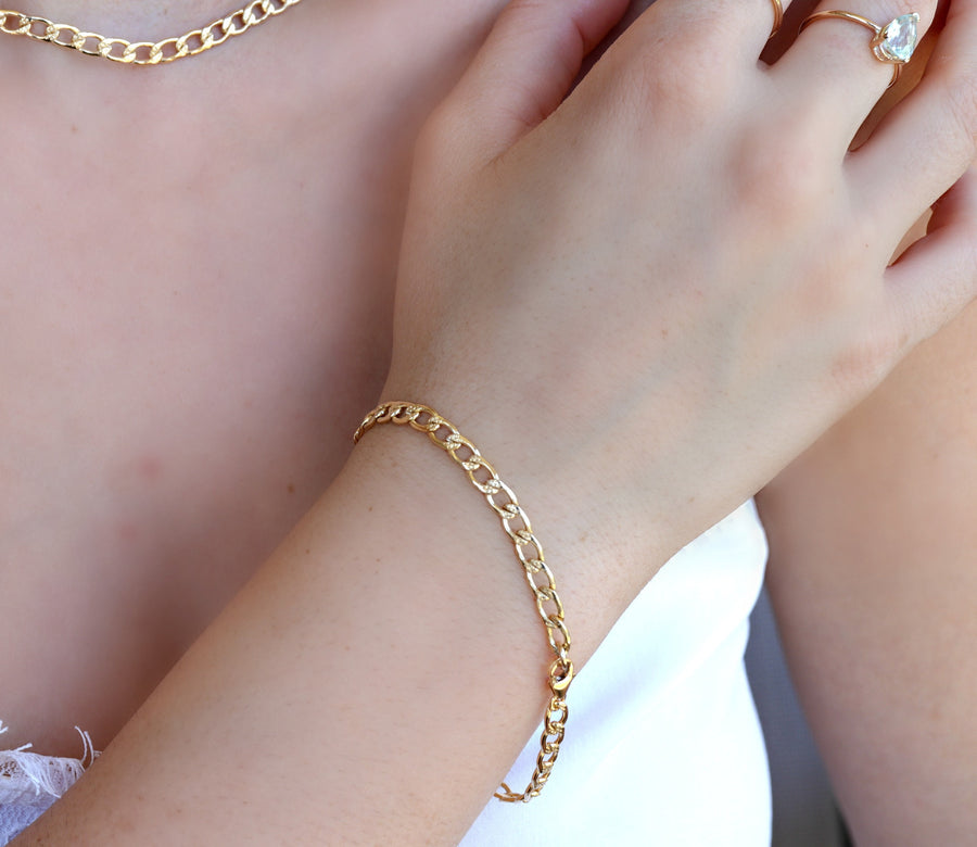Gold Thick Curb Chain Bracelet
