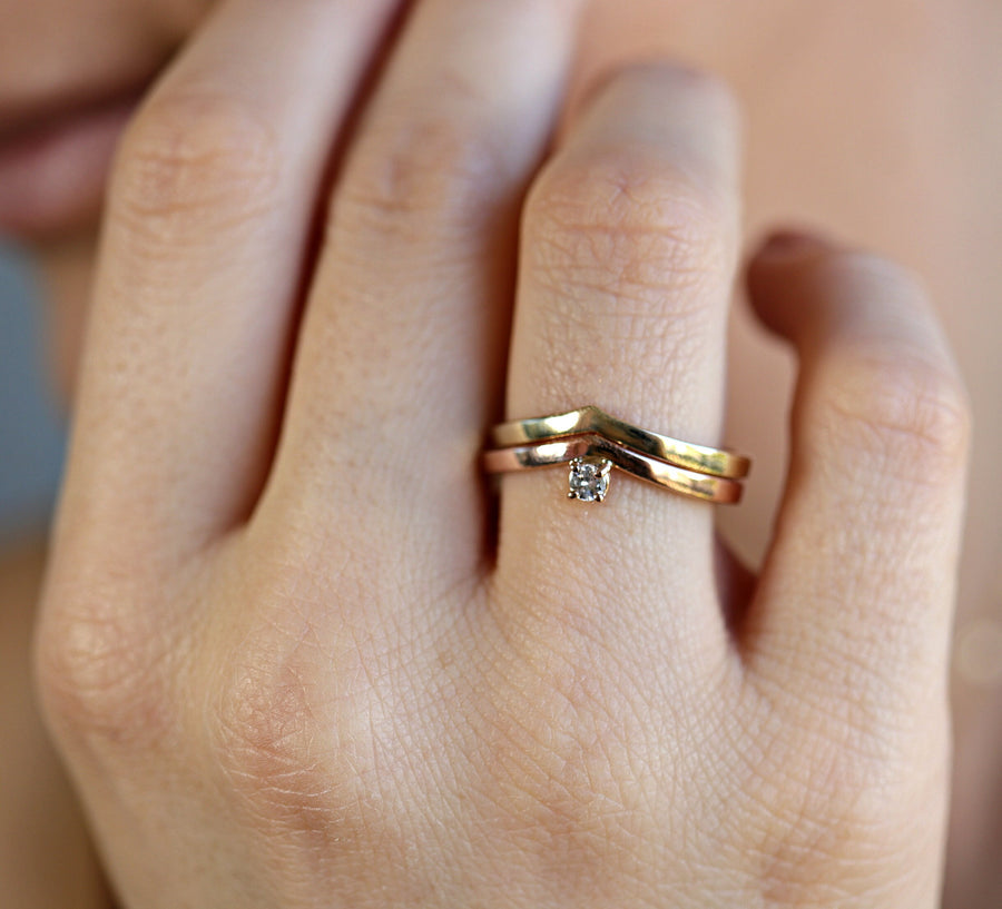 14k Gold Chevron Wedding Band with Diamond Ring