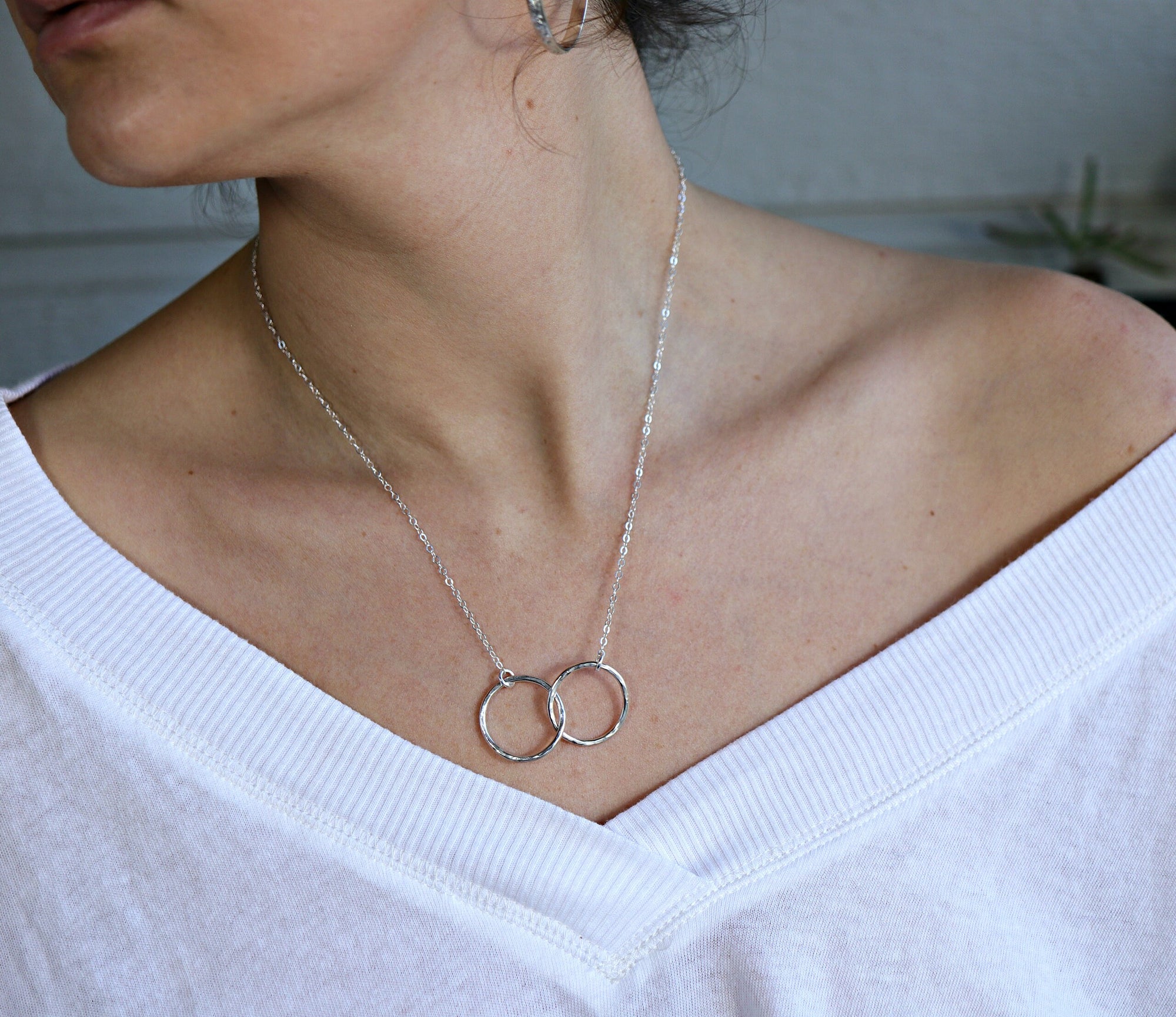 Interlocking Circle Necklace, Gold Double Circle Necklace