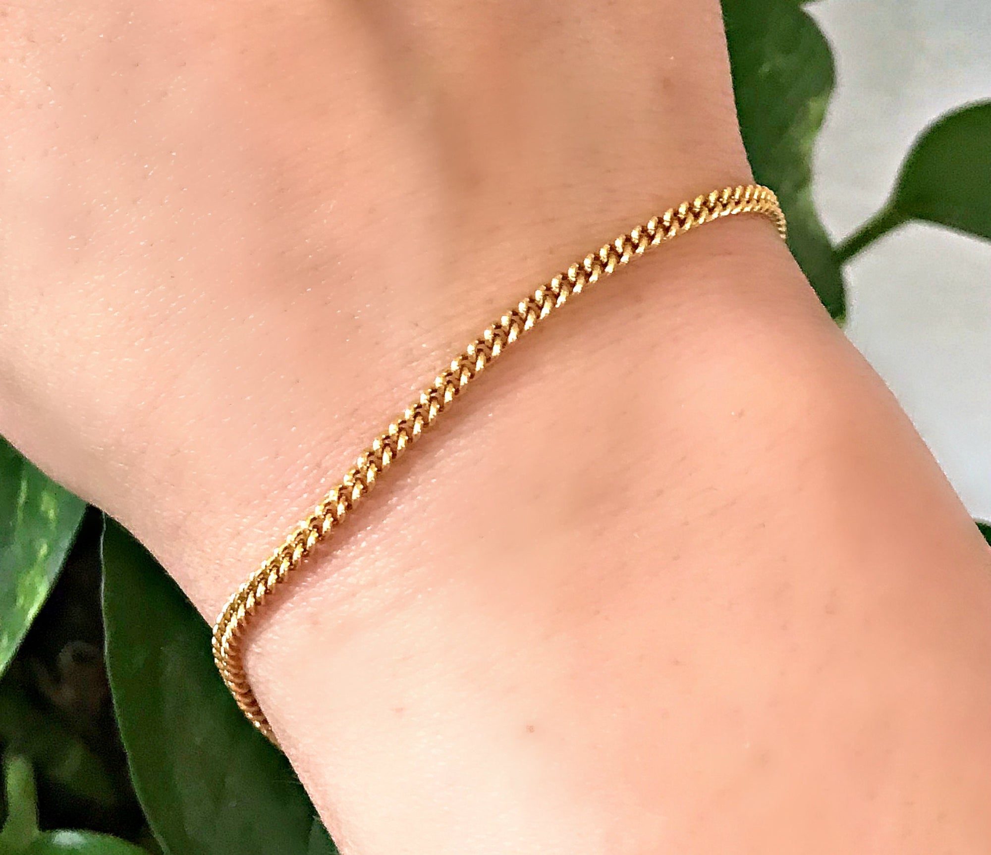 Gold Curb Chain Bracelet